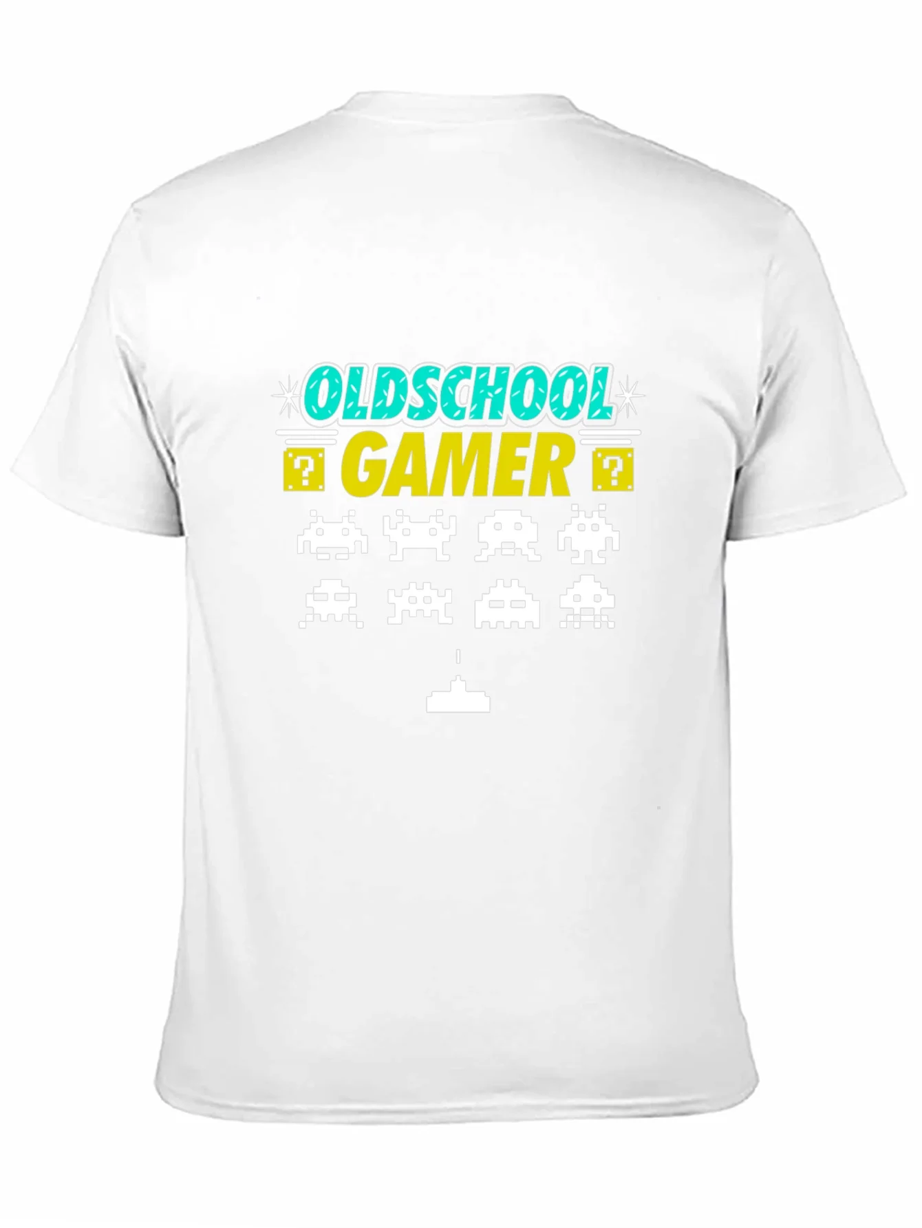 Rebbecca Oldschool Gamer T-Shirt: Retro Arcade Design