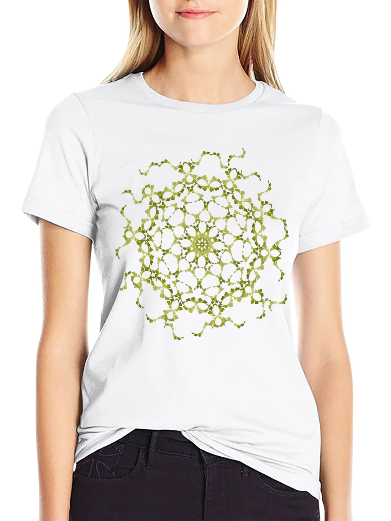 Camiseta Negra con Dise?o Mandala Geom¨¦trico