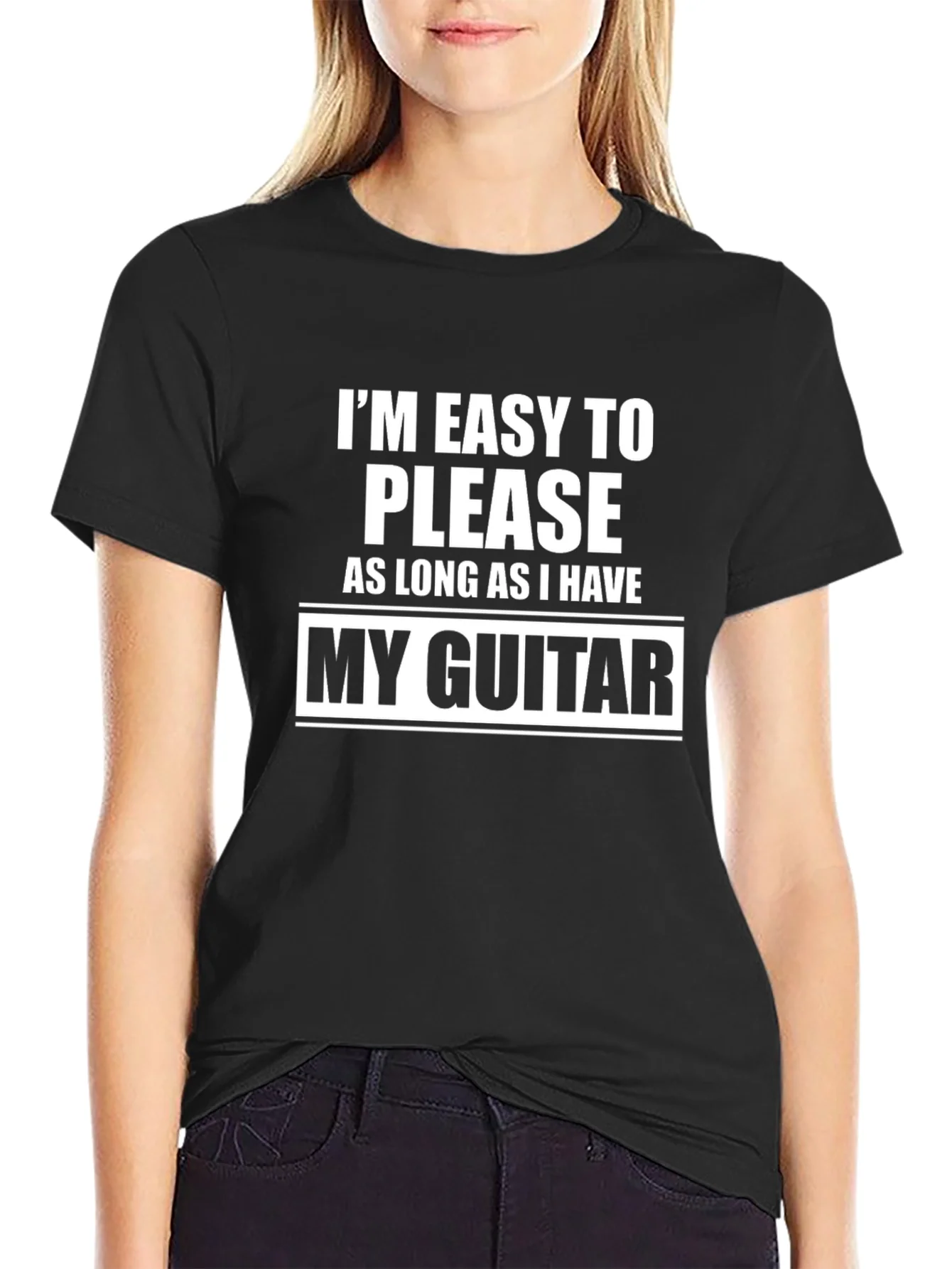 Camiseta Negra: Soy f¨¢cil de complacer con mi guitarra