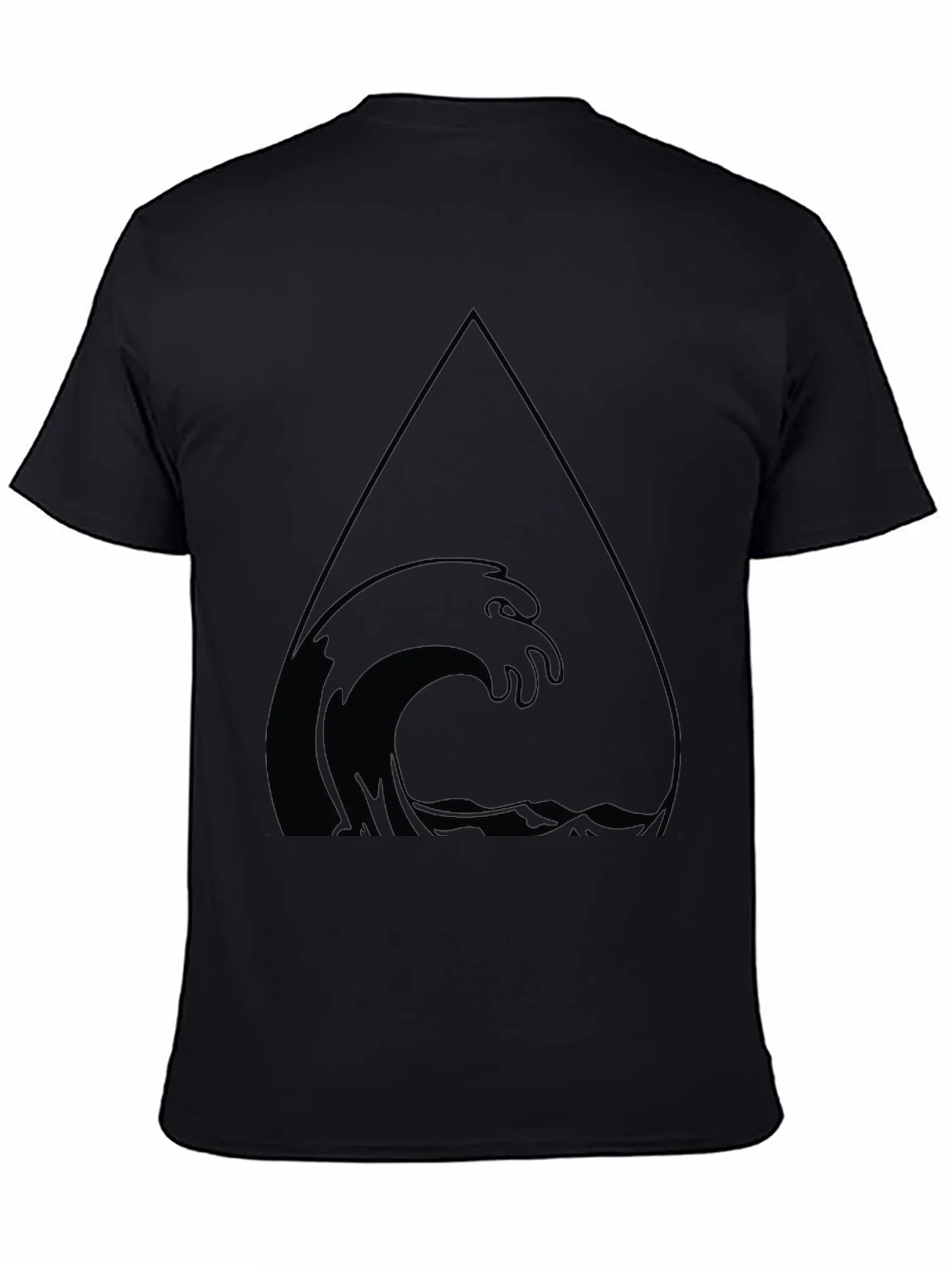 Camiseta Negra con Dise?o de Ola en Tri¨¢ngulo