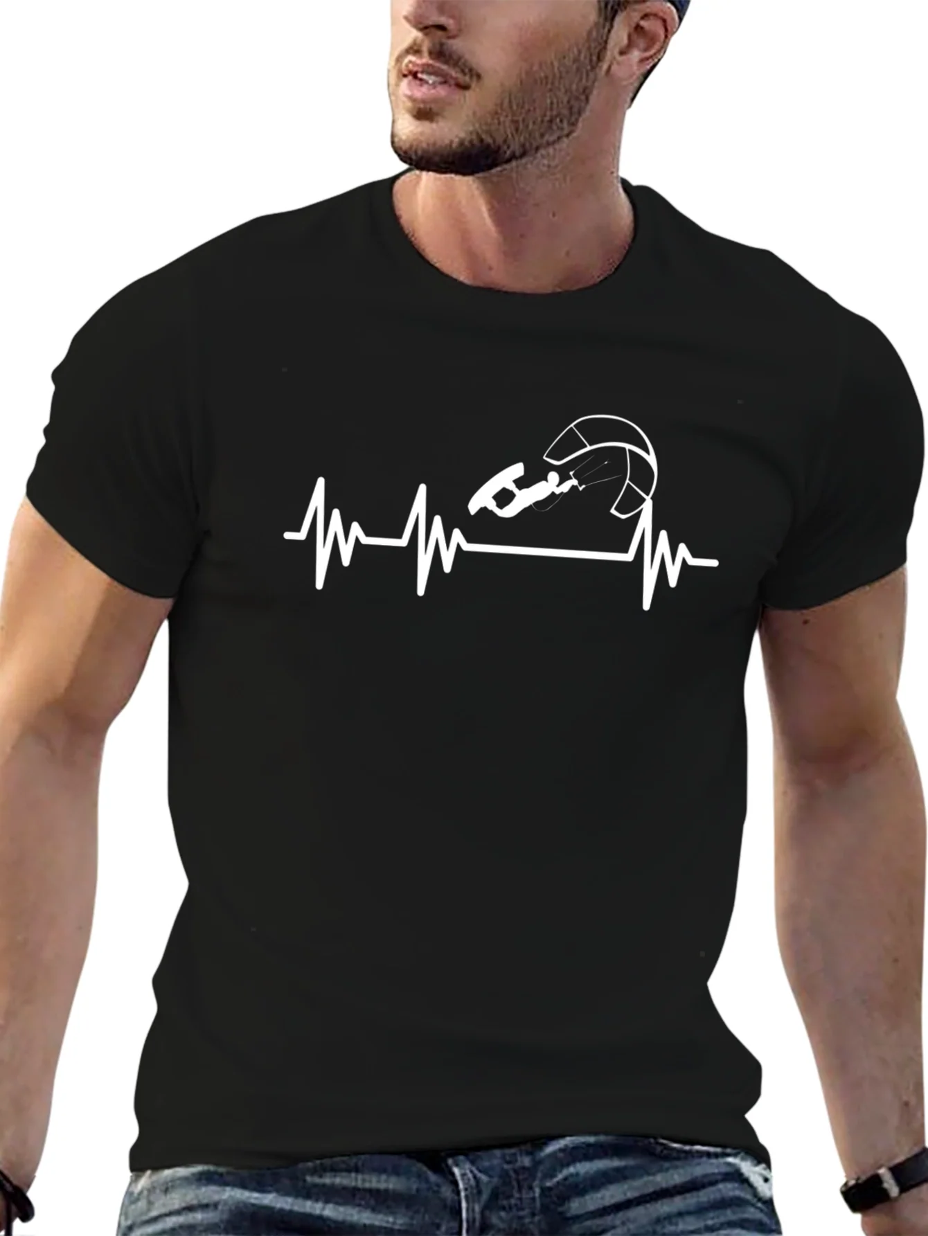 Camiseta Negra con Dise?o de Latido de Kitesurf