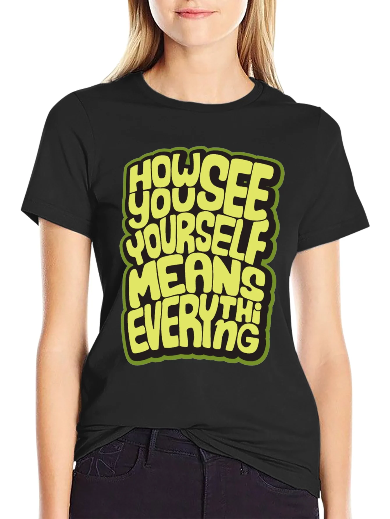 Camiseta Negra con Dise?o Inspirador