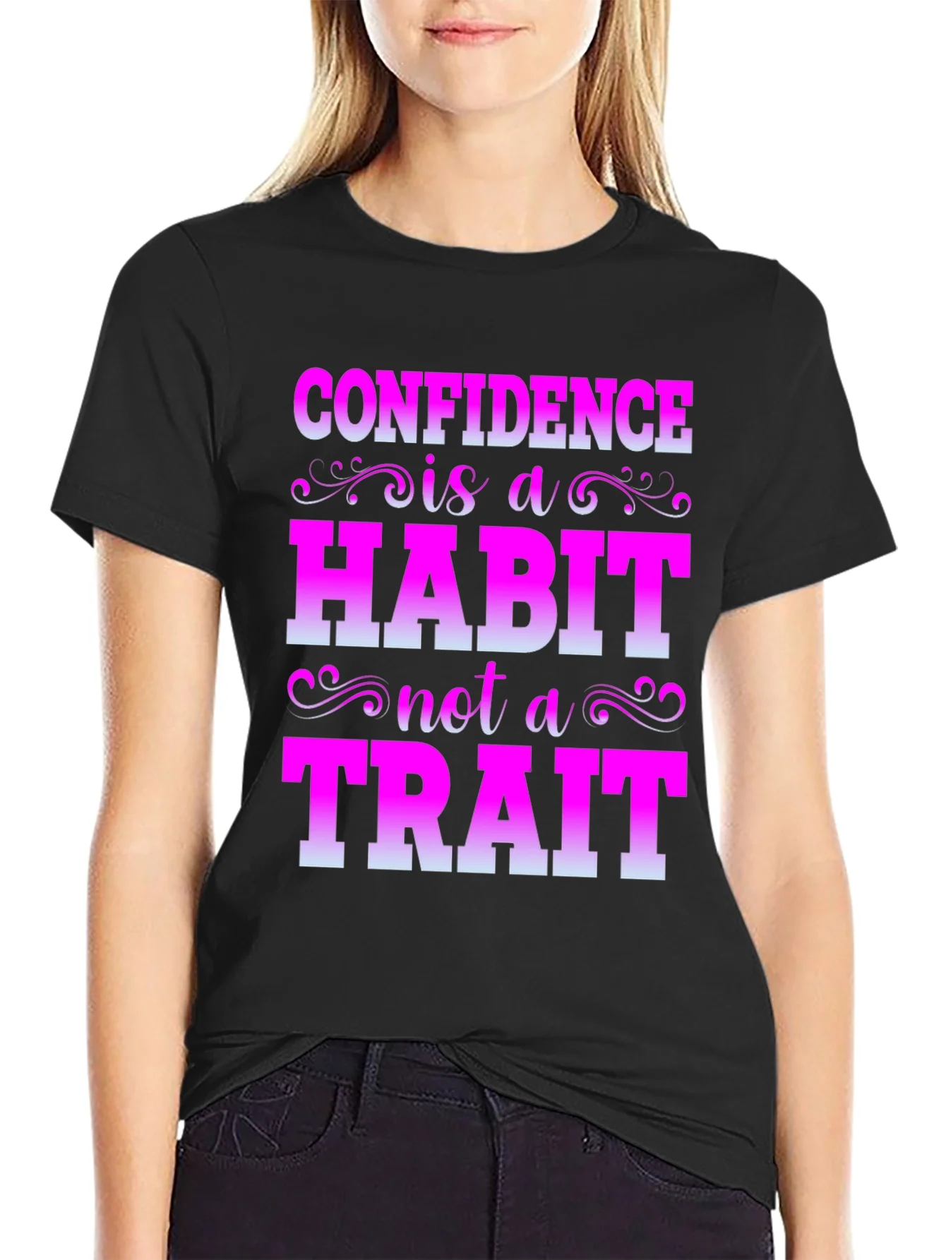 Camiseta Negra con Mensaje Motivacional Confianza