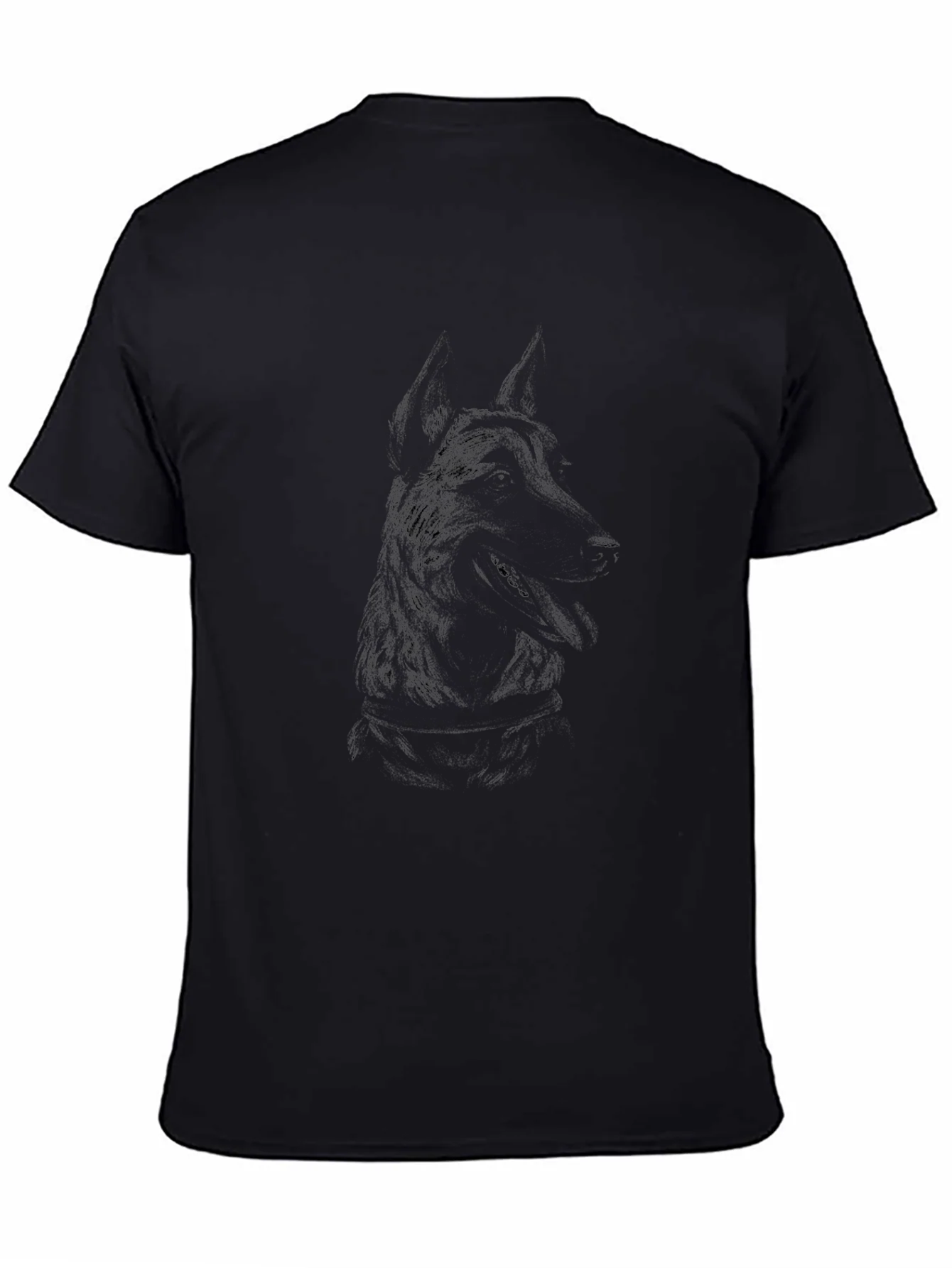 Camiseta Negra con Dise?o Abstracto de Lobo