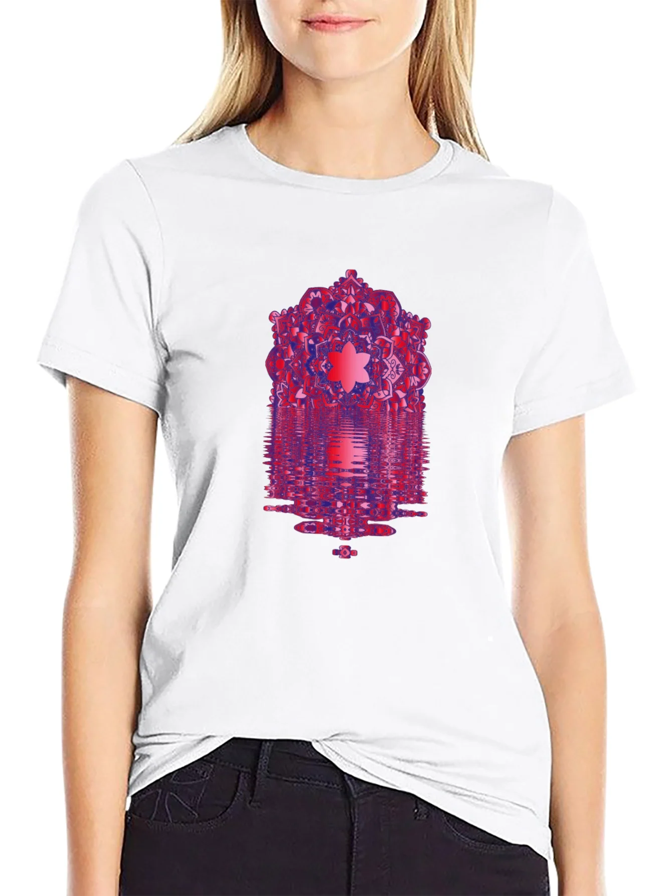 Camiseta Negra con Dise?o Mandala Abstracto