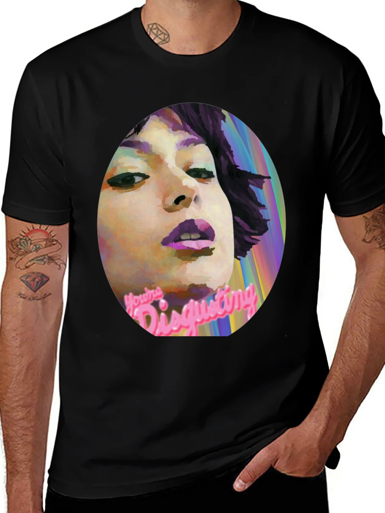 Camiseta Negra con Gr¨¢fico Youre Disgusting