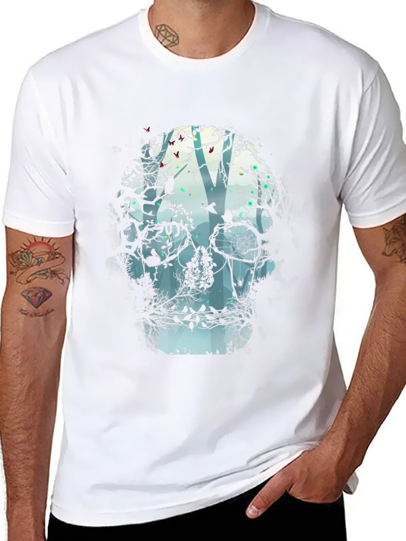 Camiseta Negra con Dise?o de Calavera y Bosque