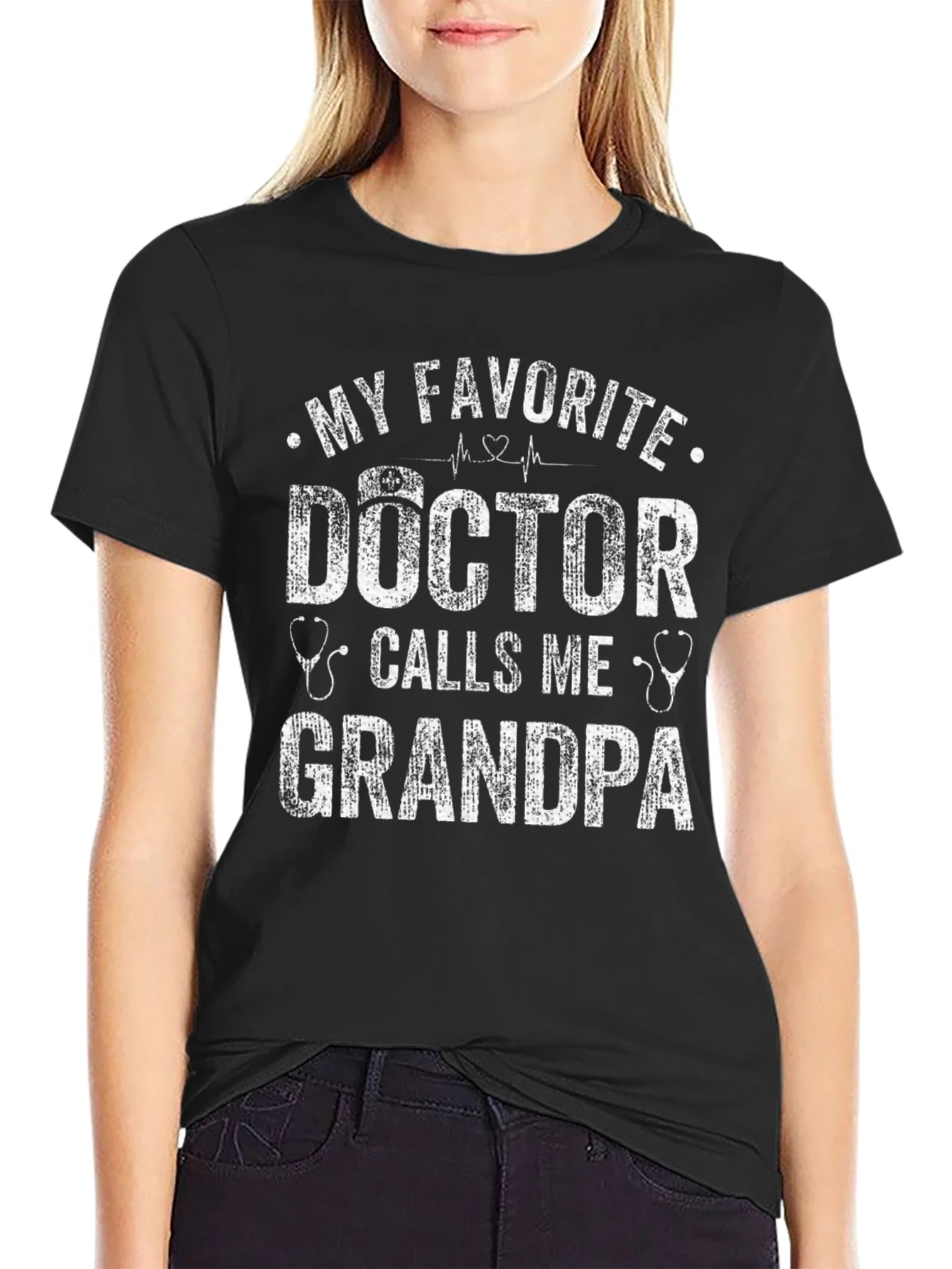 Camiseta Mi Doctor Favorito Me Llama Abuelo