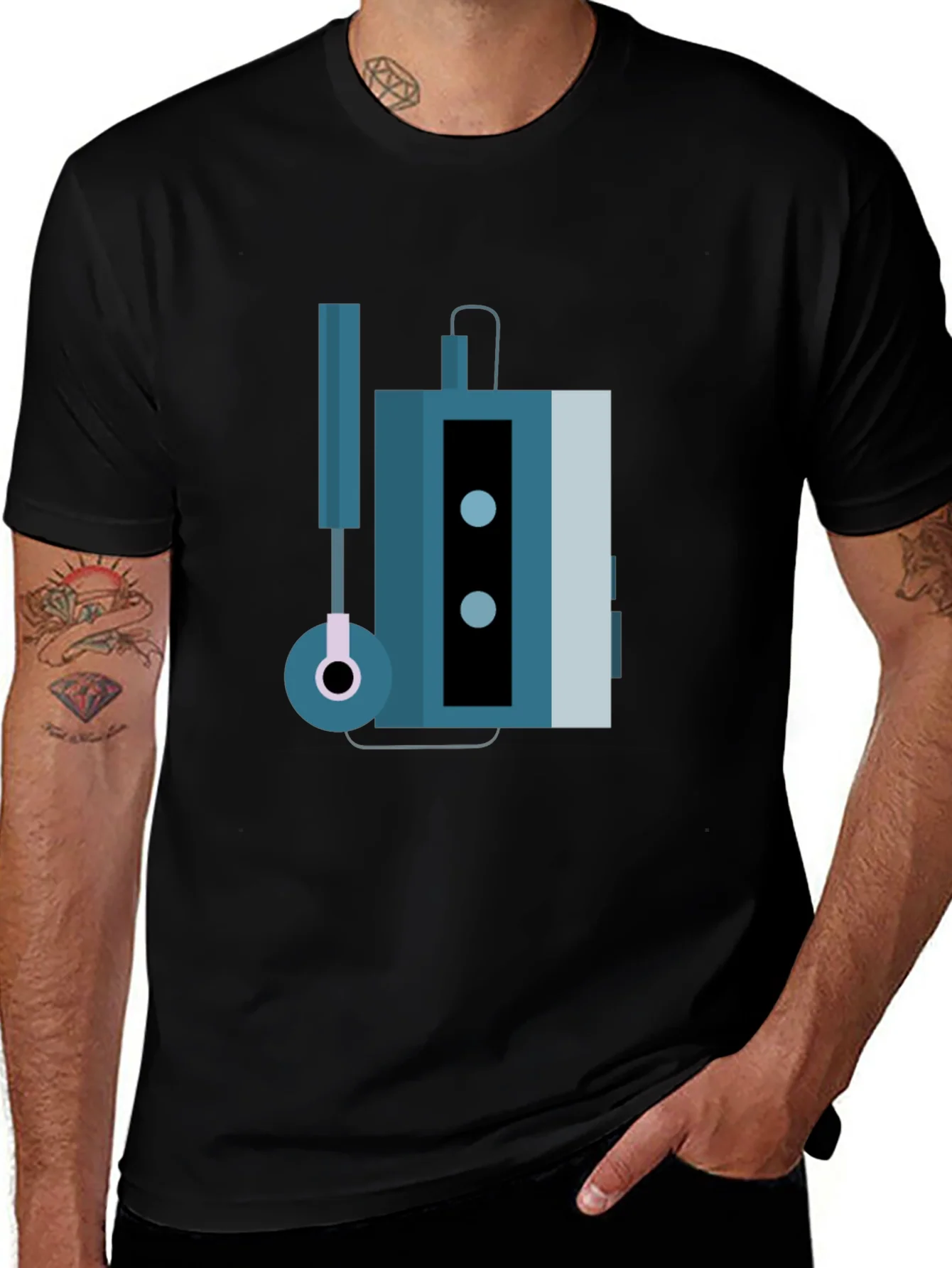 Camiseta Negra con Dise?o de Walkman Retro