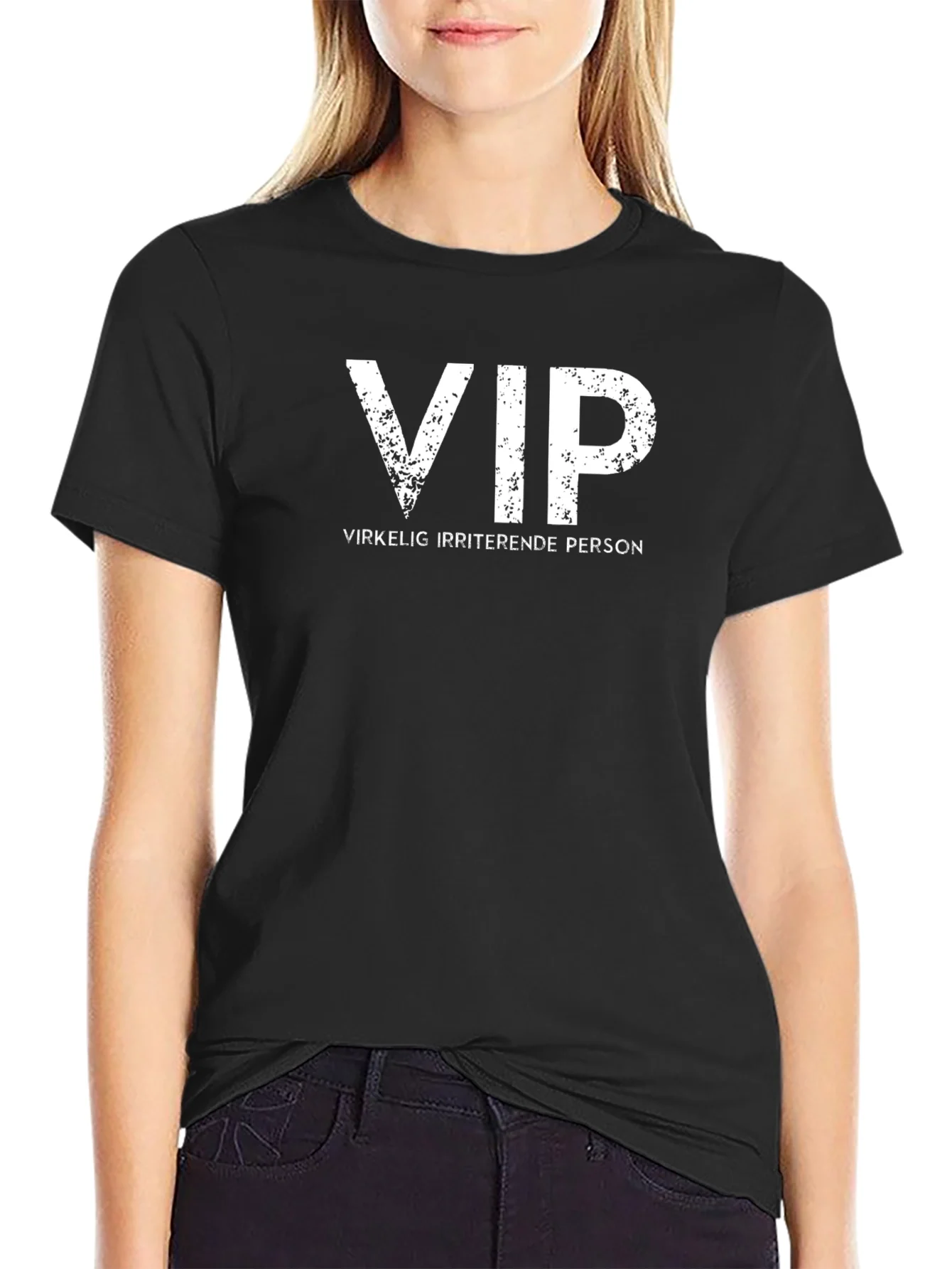 Rebbecca VIP Irriterende Person Graphic Tee