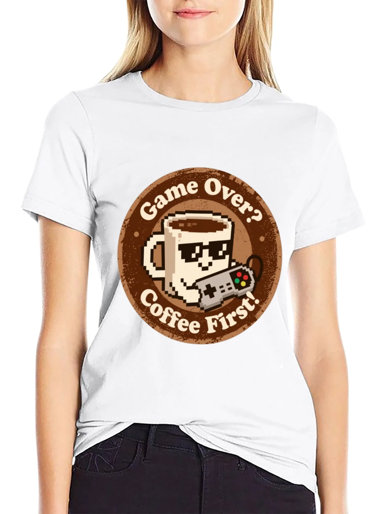 Camiseta Gamer: Game Over? Coffee First! Algod¨®n