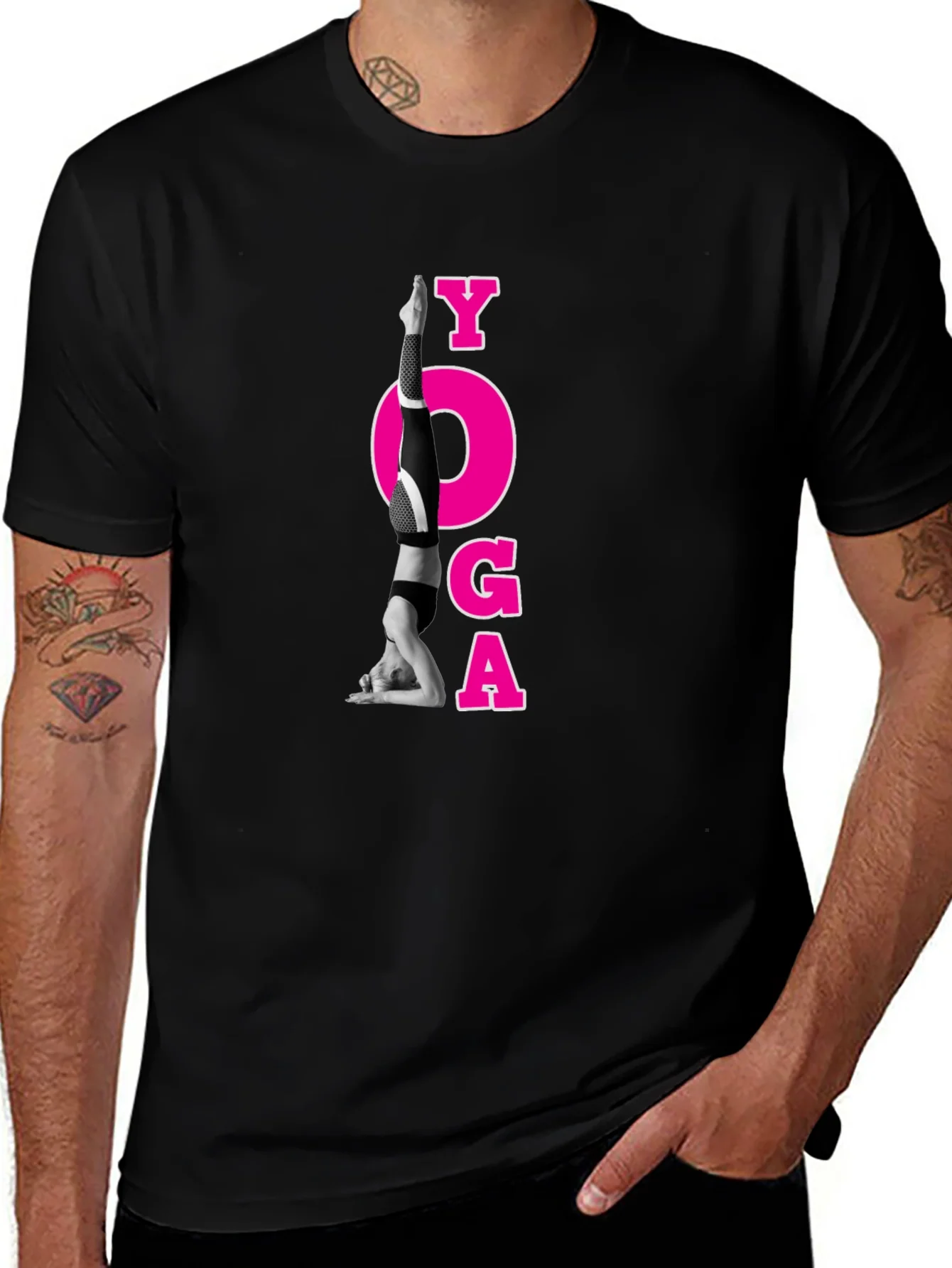 Camiseta Negra con Dise?o de Yoga