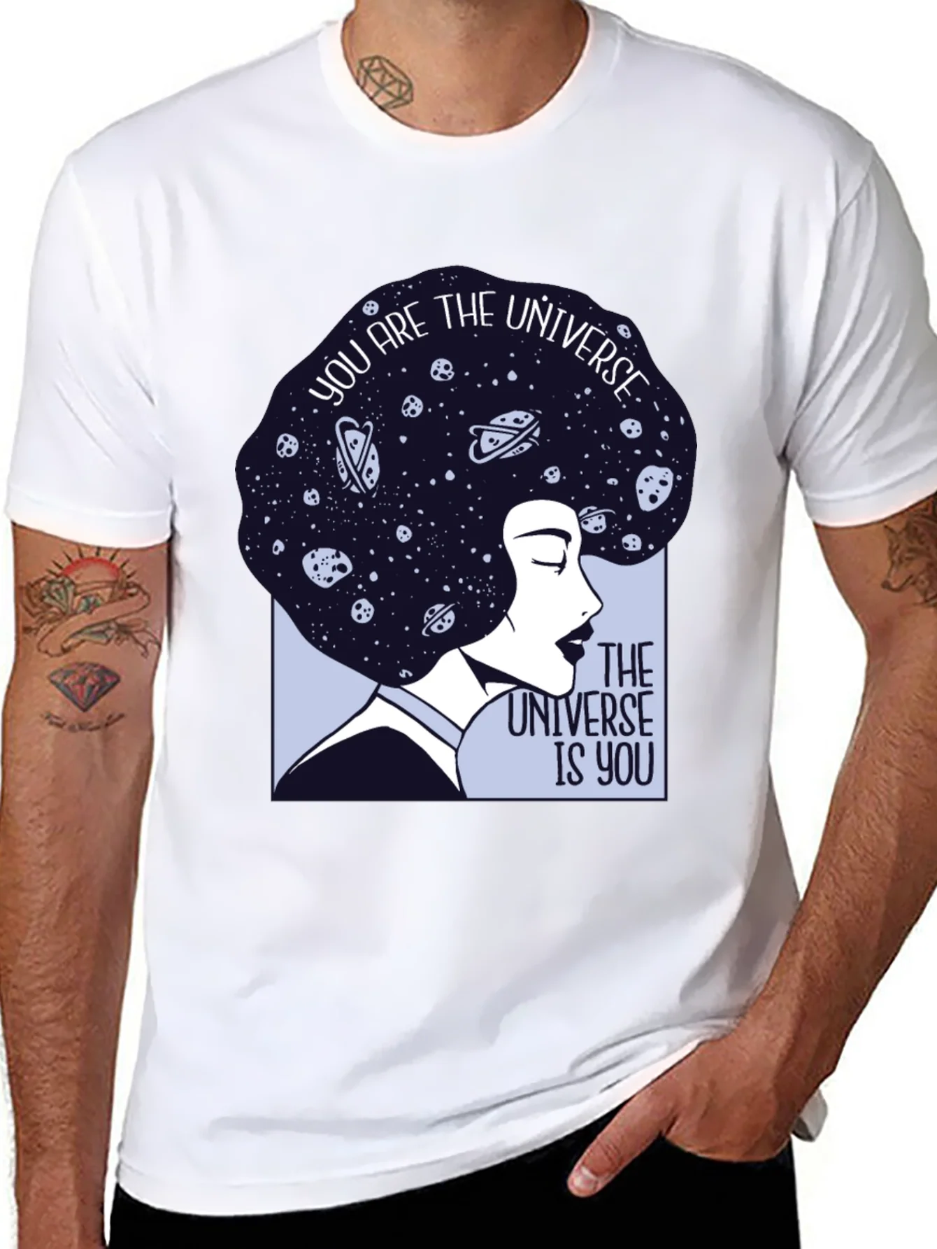 Camiseta Negra con Dise?o Universo Eres T¨²
