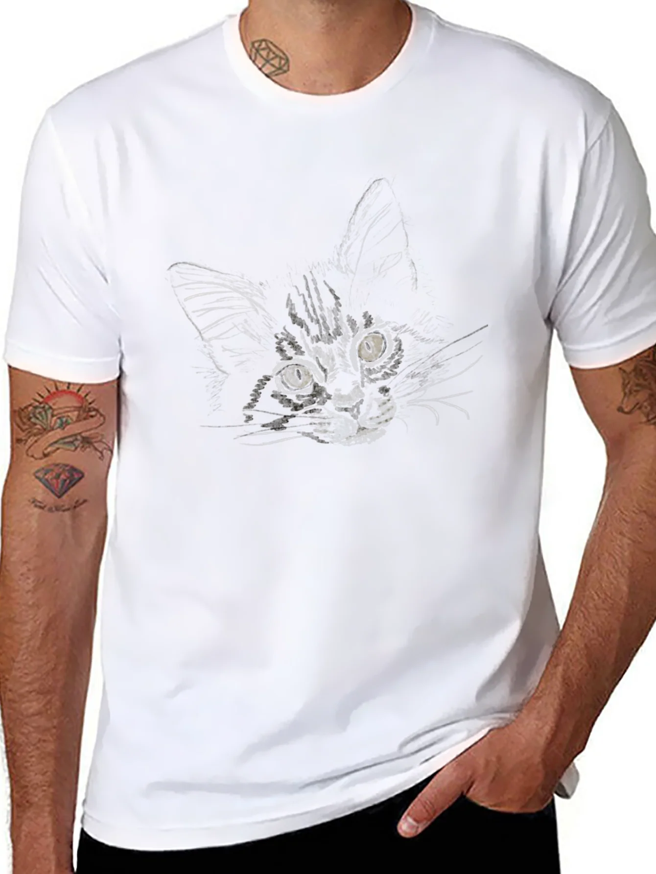 Camiseta Negra con Dise?o de Gato Abstracto