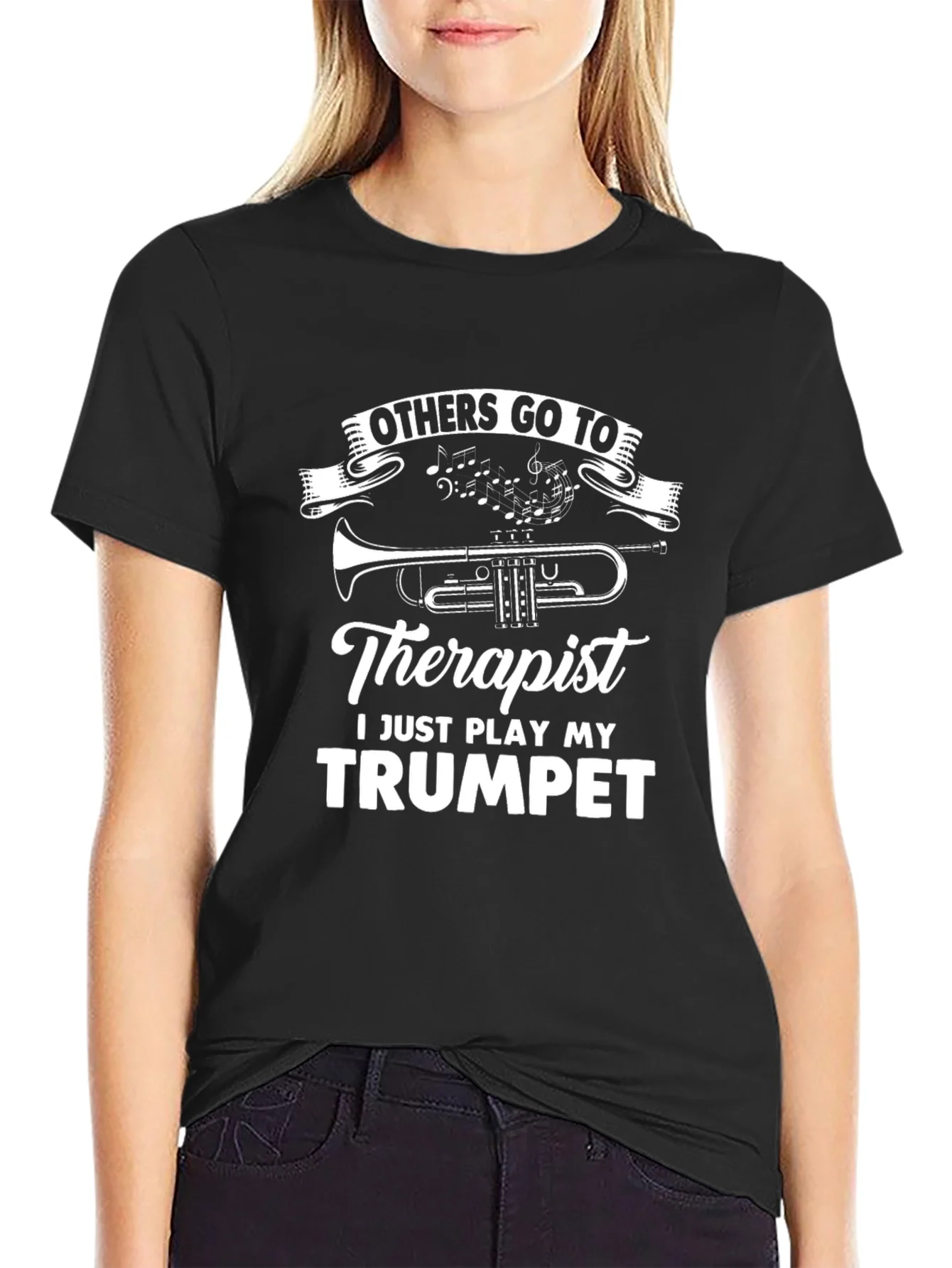 Camiseta Negra Trompeta Terapia