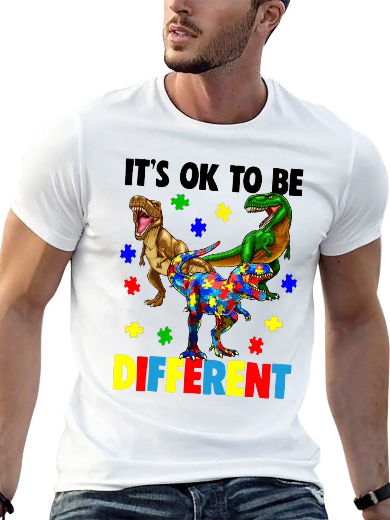 Camiseta Est¨¢ Bien Ser Diferente con Dinosaurios