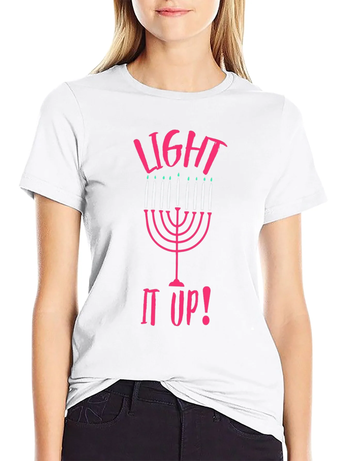 Camiseta Negra Light It Up! Hanukkah