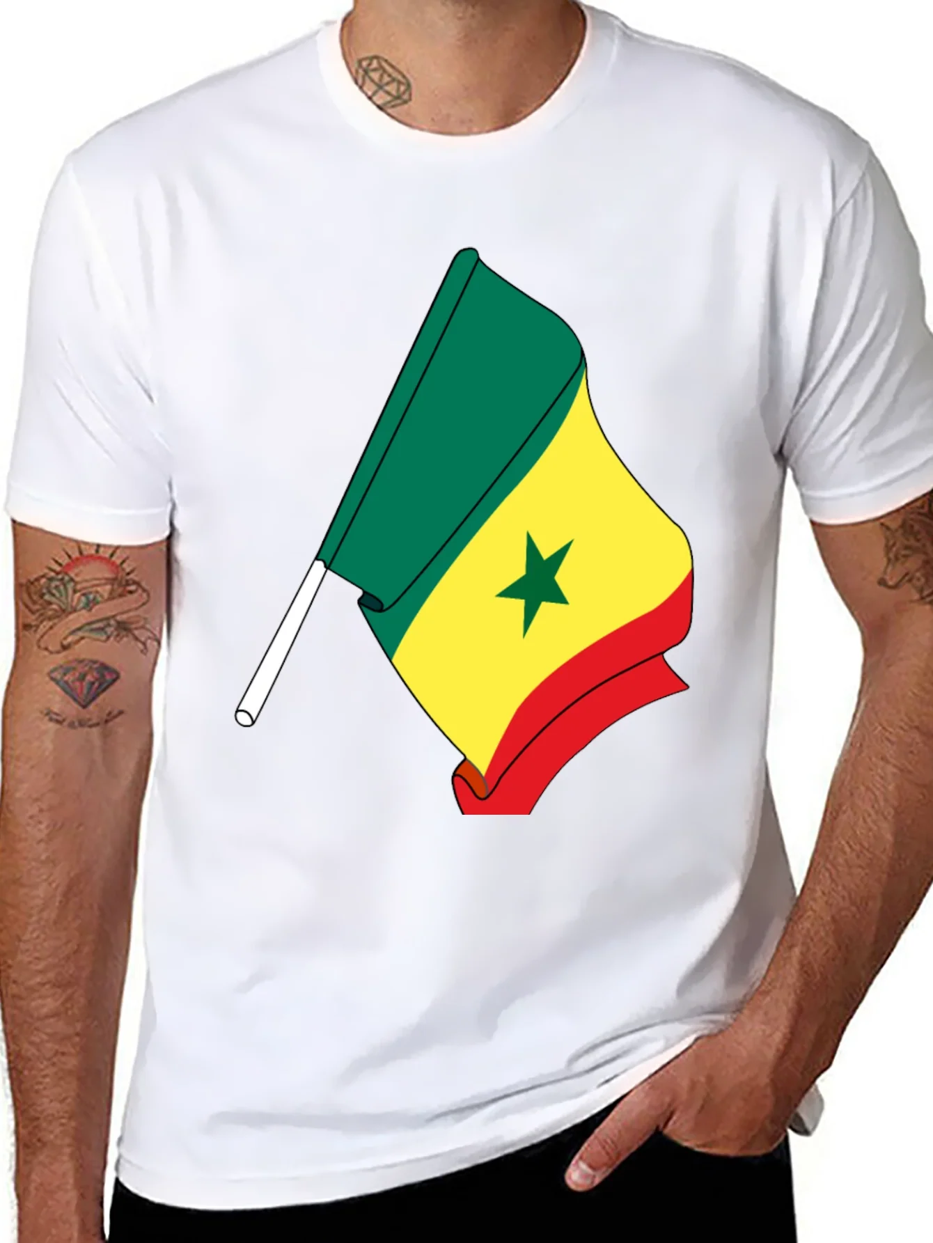 Camiseta Negra con Bandera de Senegal