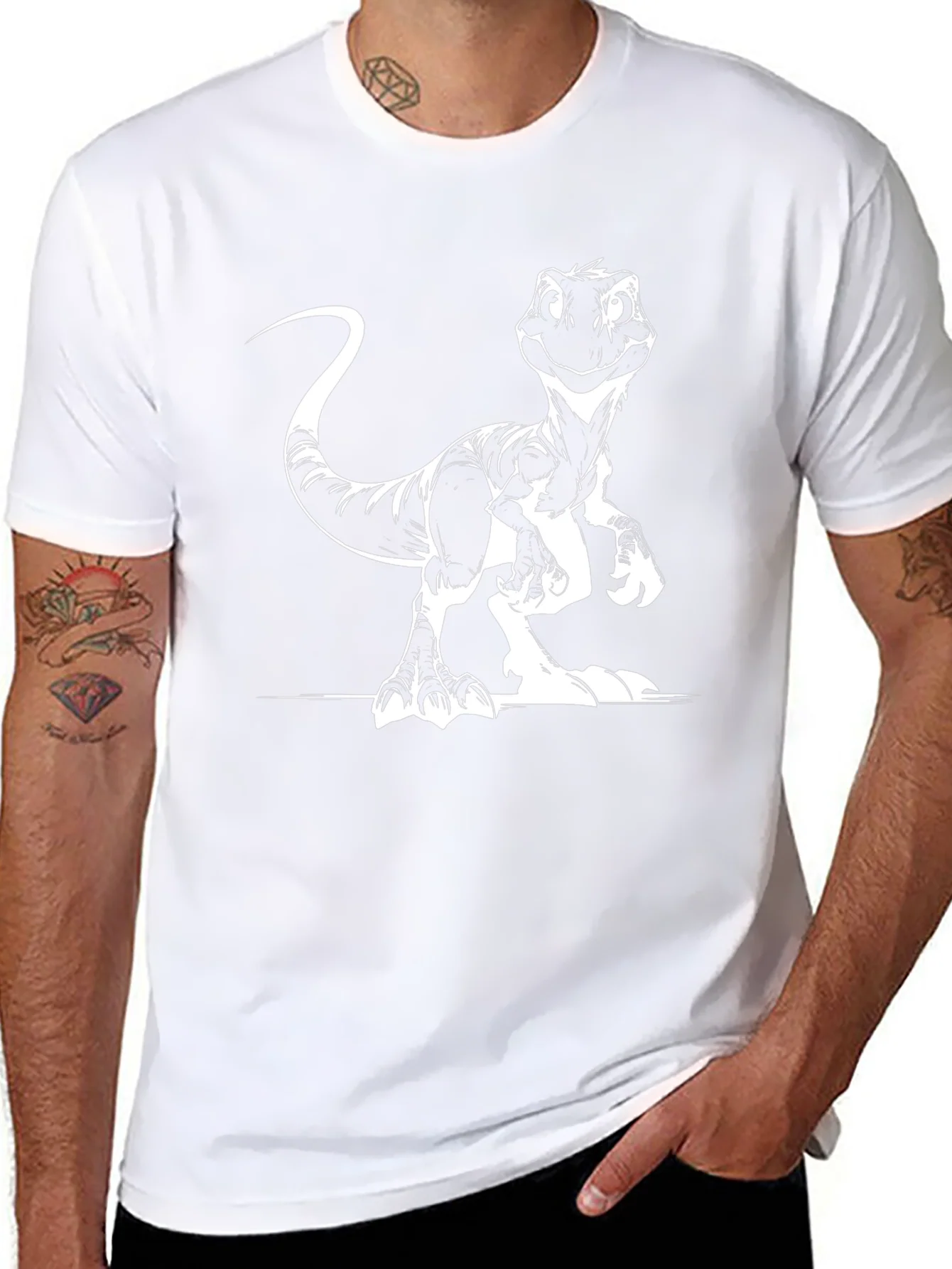 Camiseta Negra con Estampado de Dinosaurio Raptor