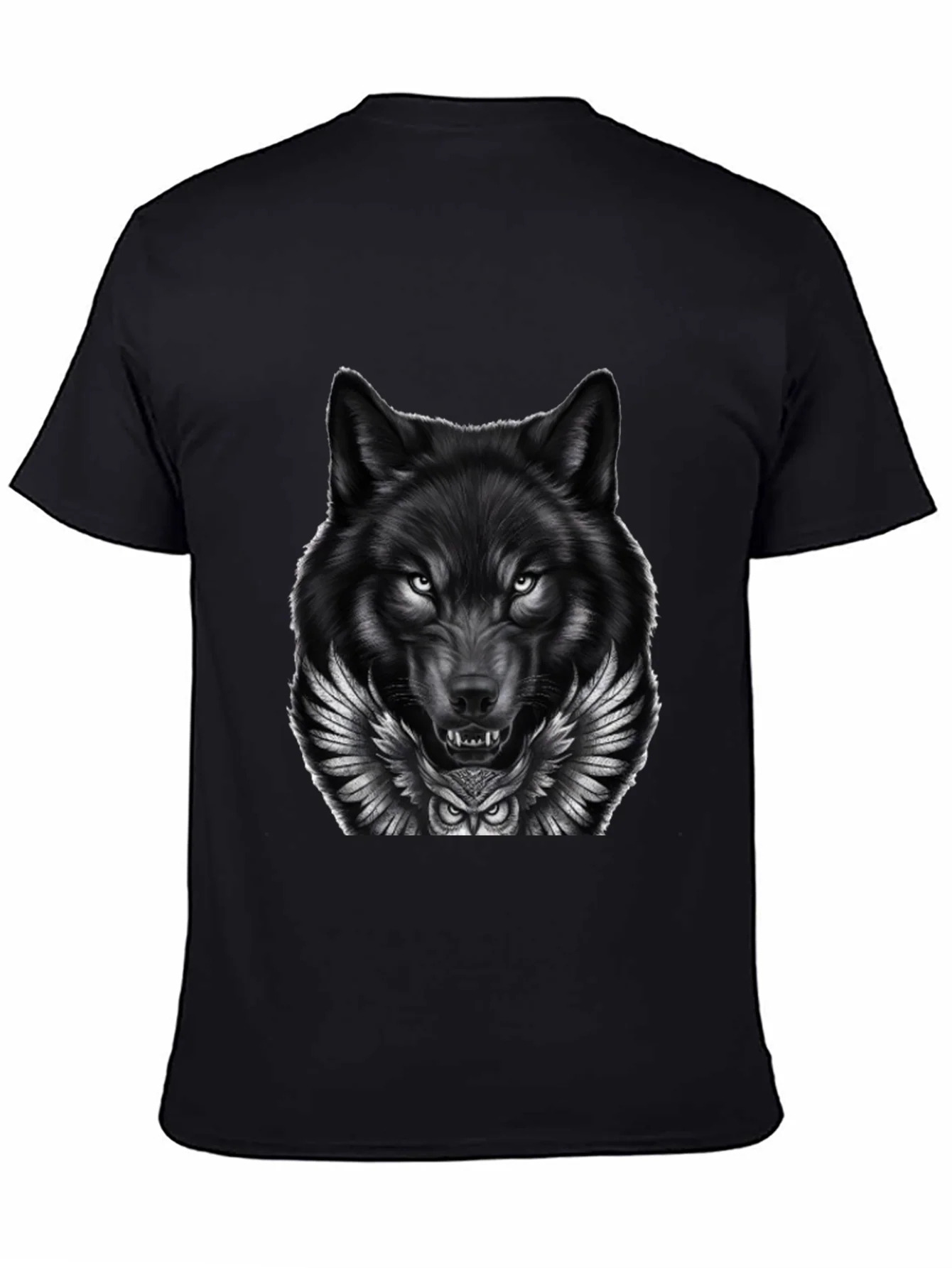 Camiseta Negra con Dise?o Lobo y B¨²ho