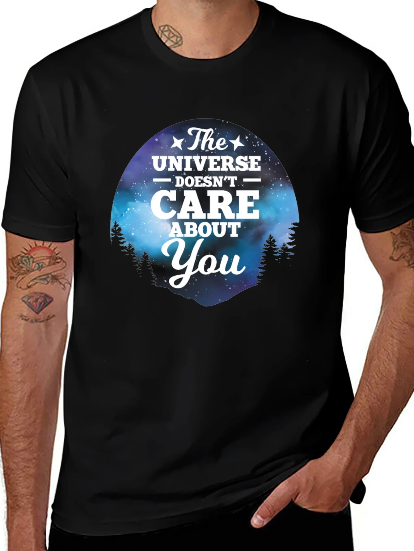 Camiseta Negra con Dise?o del Universo