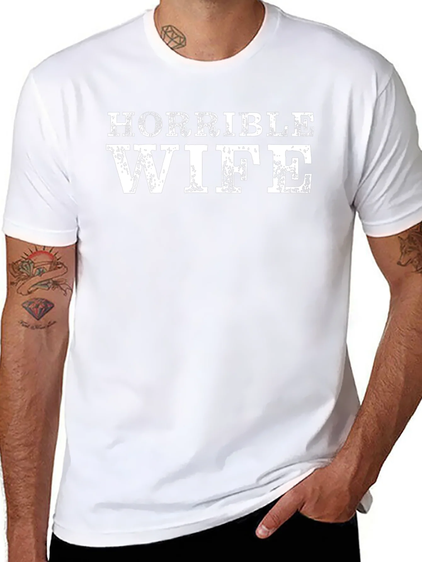 Camiseta Negra Esposa Horrible para Hombre