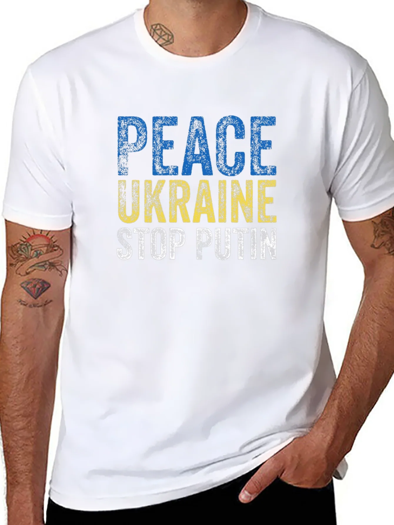 Camiseta Negra con Mensaje de Paz para Ucrania
