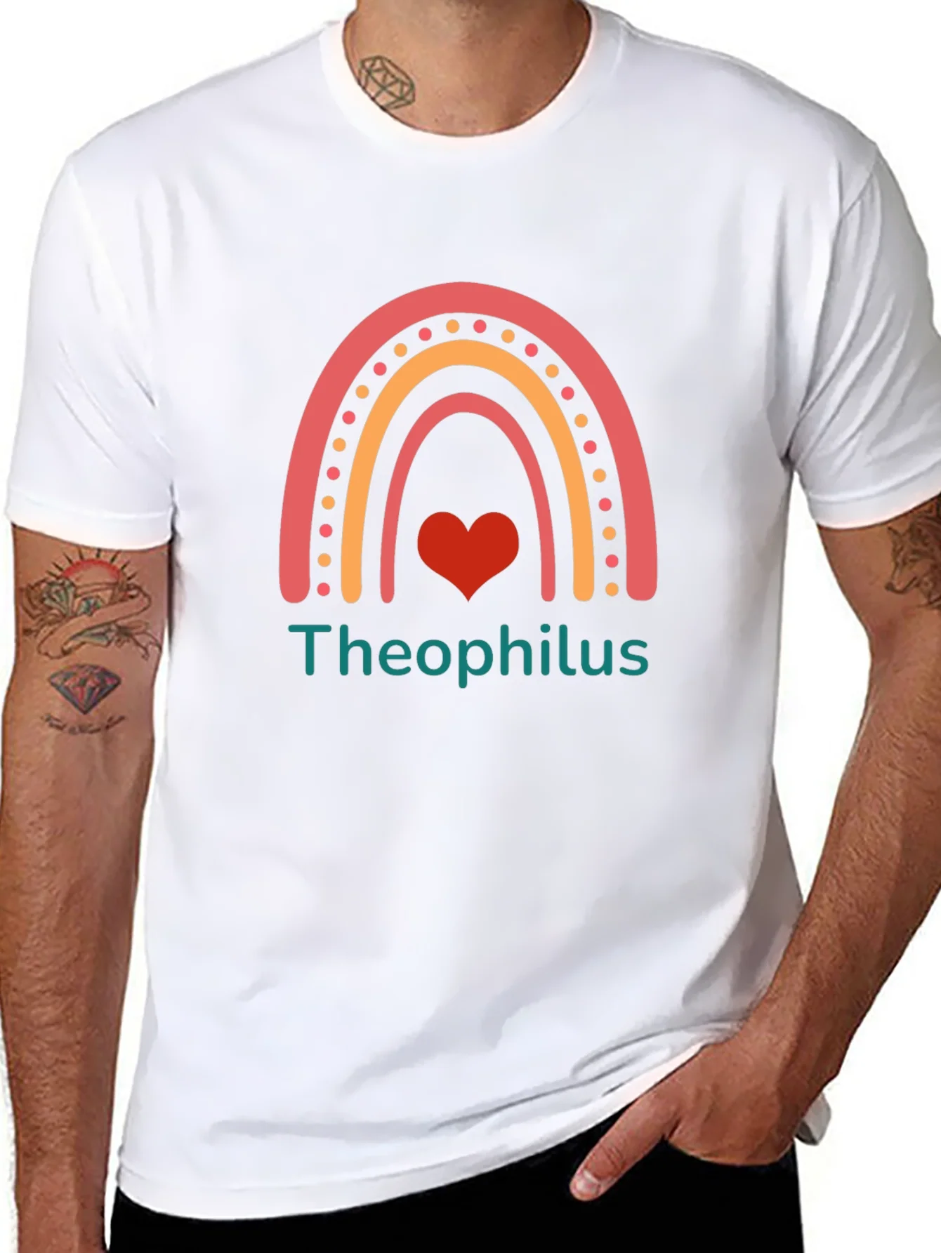 Camiseta Negra con Dise?o de Arco¨ªris y Nombre Personalizado