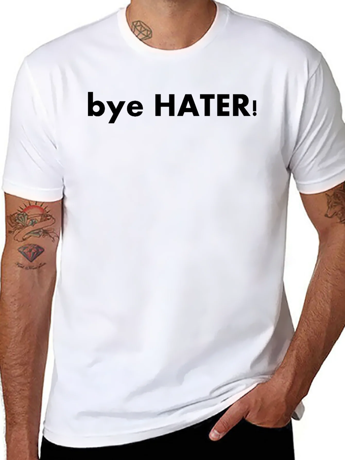 Camiseta Negra: Bye Hater! Estilo Casual y Atrevido