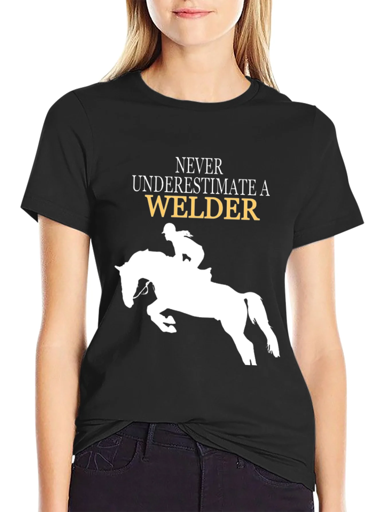 Camiseta Negra Nunca Subestimes a Un Soldador