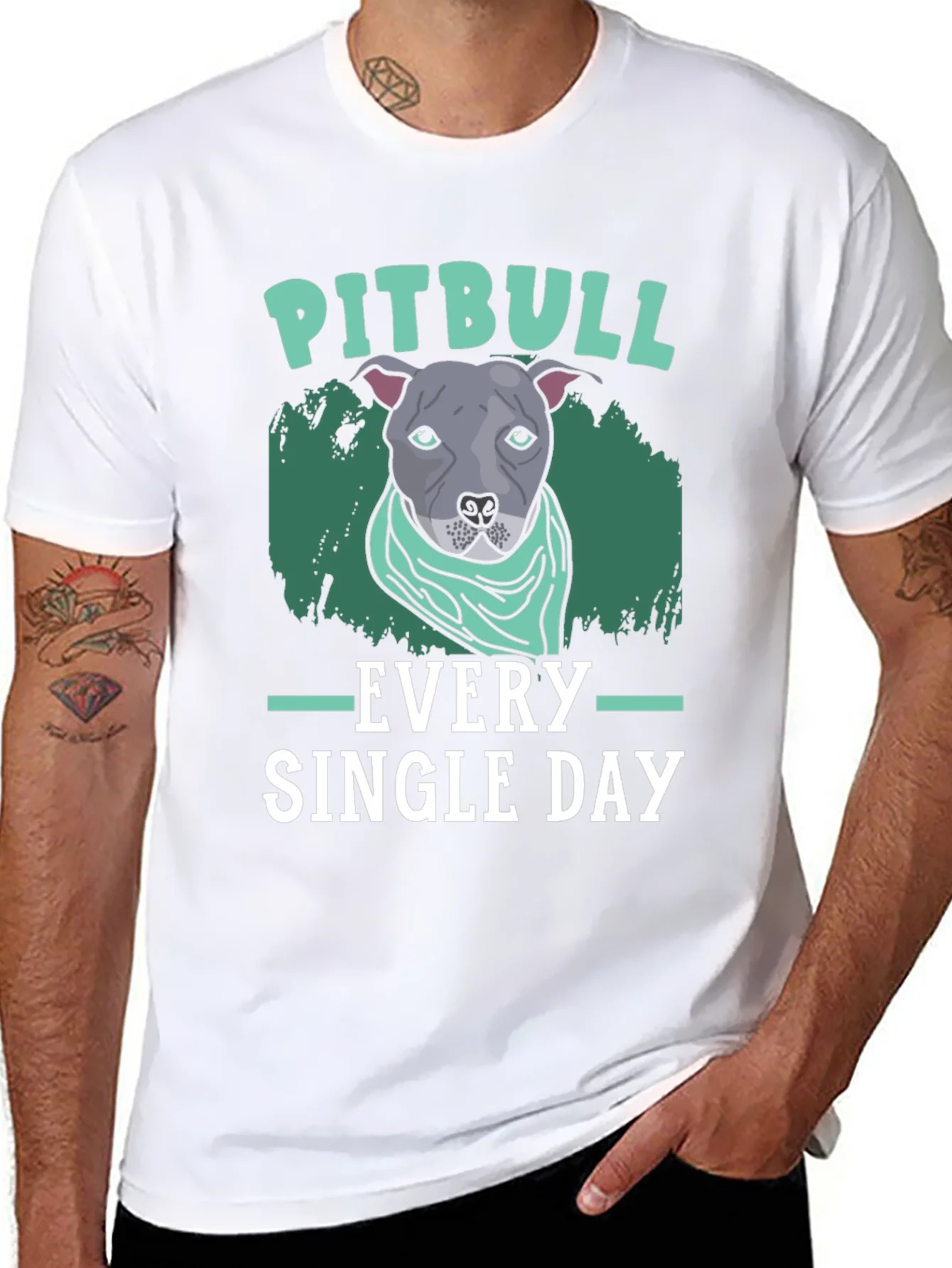 Camiseta Negra con Dise?o de Pitbull