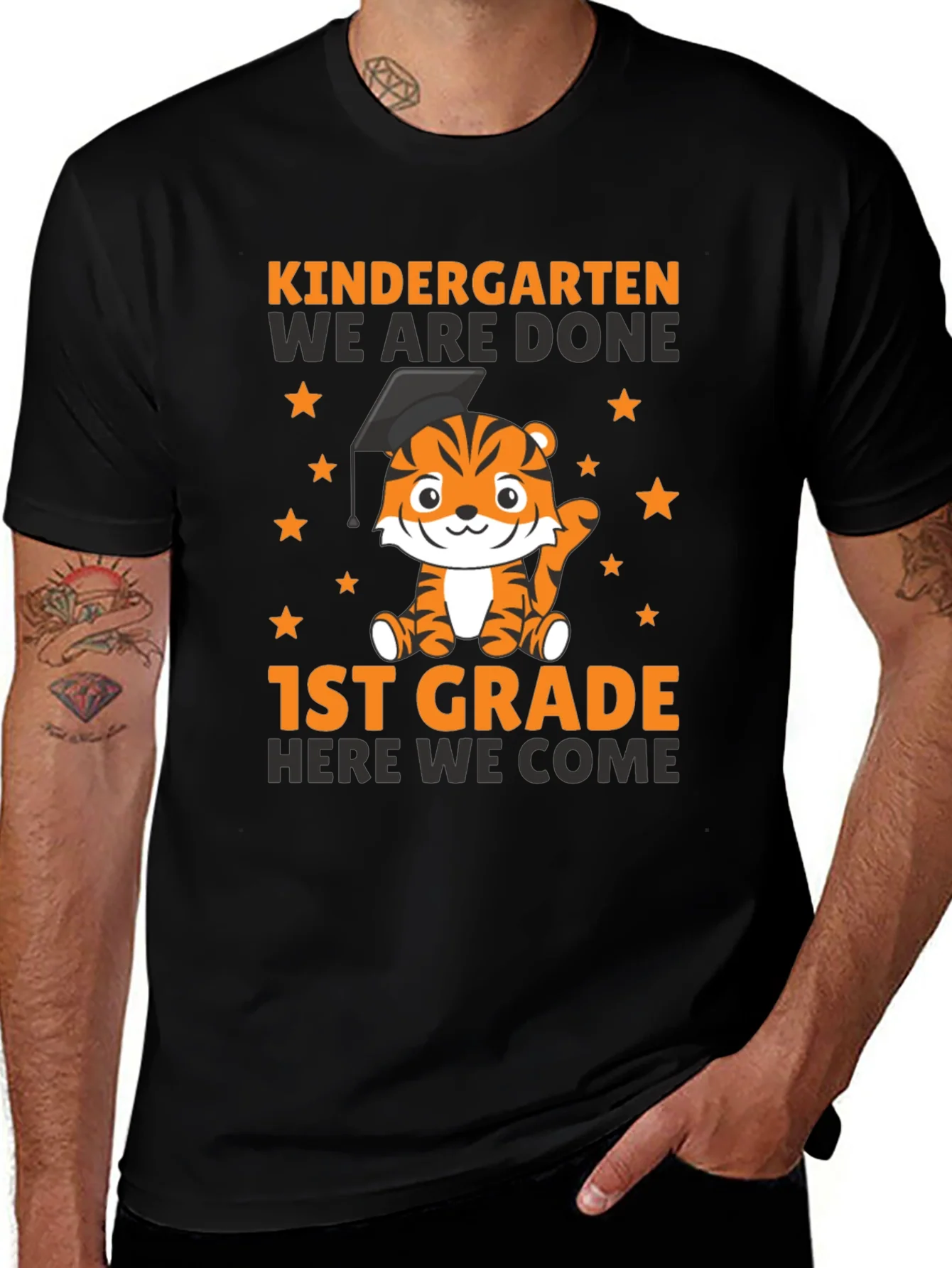 Camiseta Infantil Fin de Kinder Hola 1er Grado