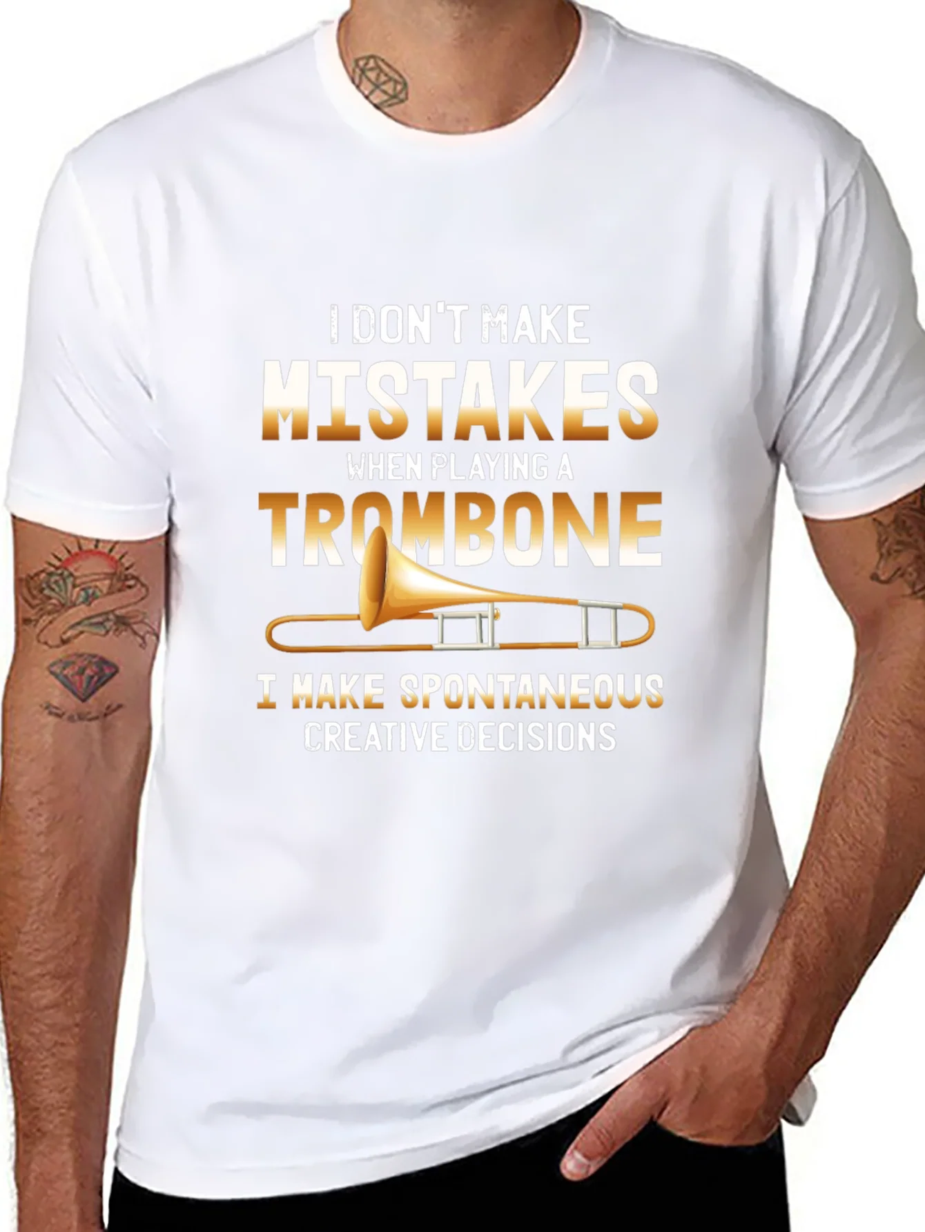 Camiseta Negra con Dise?o de Tromb¨®n y Frase Creativa