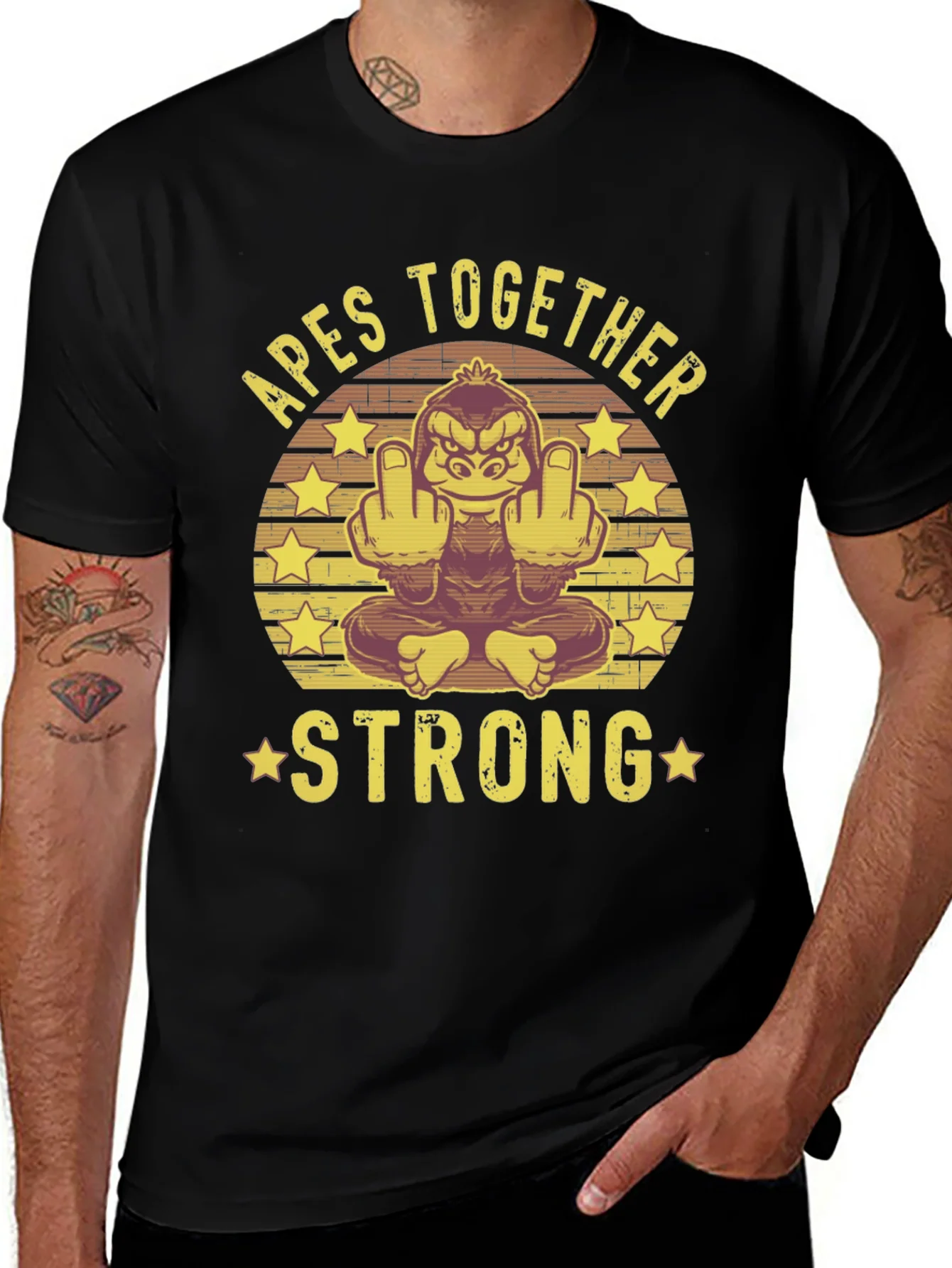 Camiseta Negra: Apes Together Strong