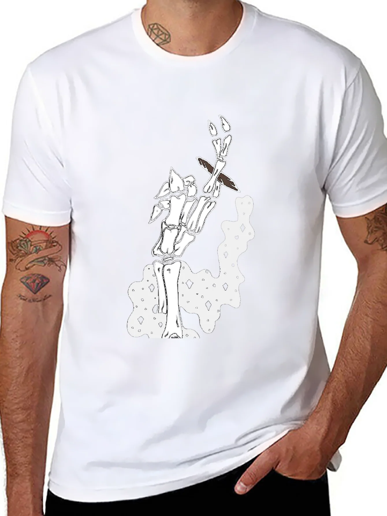 Camiseta Negra con Dise?o de Esqueleto Fumando