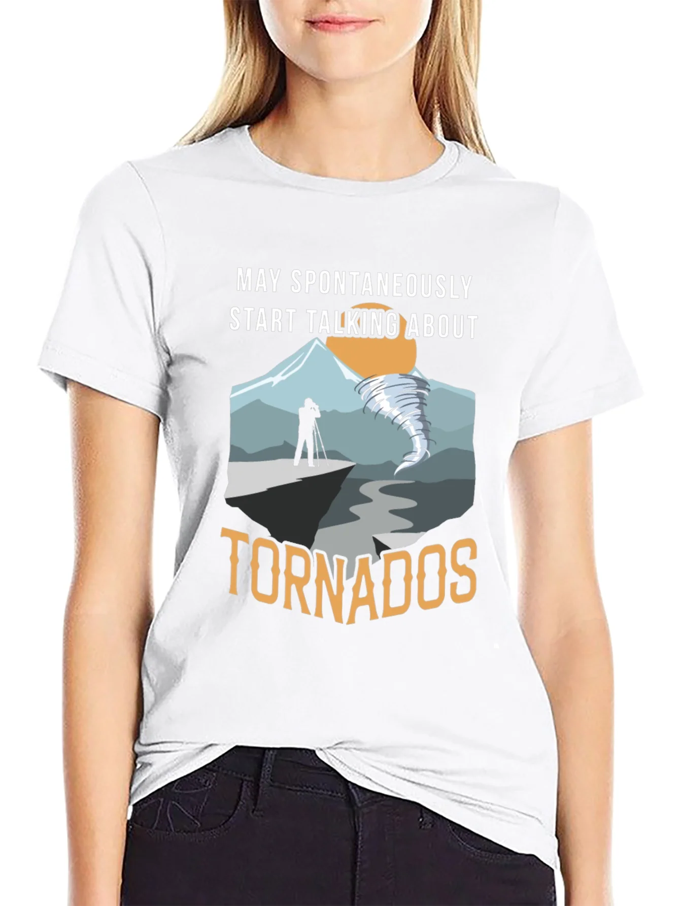 Camiseta Negra con Dise?o de Tornados para Aficionados
