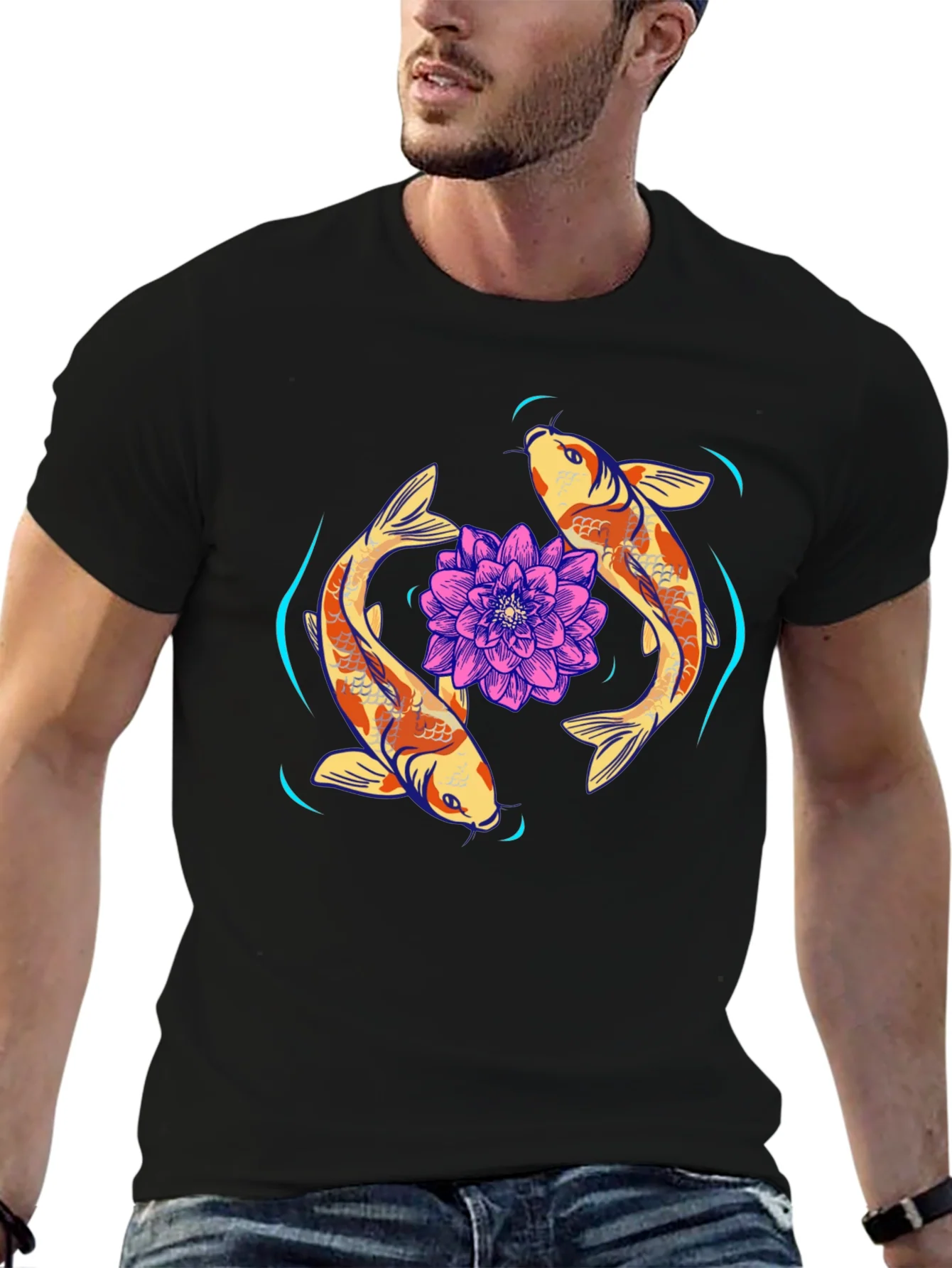 Camiseta Negra con Dise?o Koi y Loto