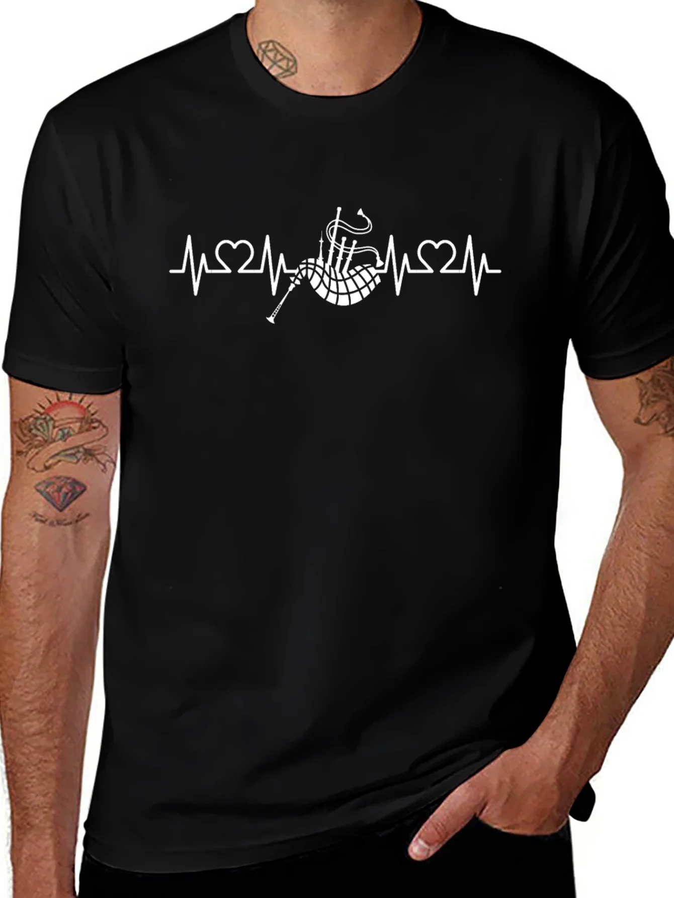 Camiseta Negra de M¨²sica Celta con Dise?o de Latido