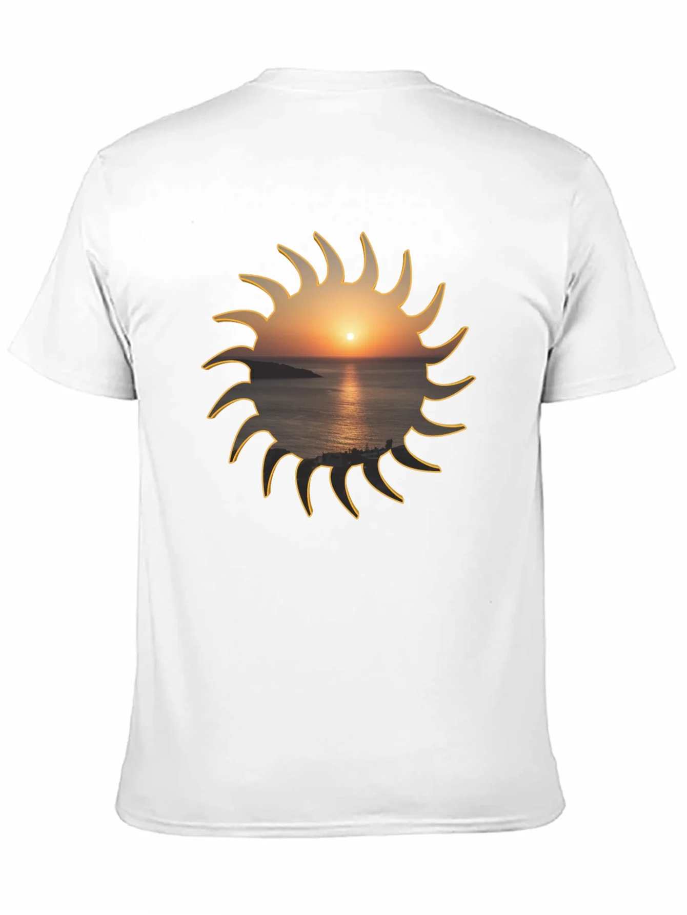 Camiseta Negra Sol con Atardecer Marino
