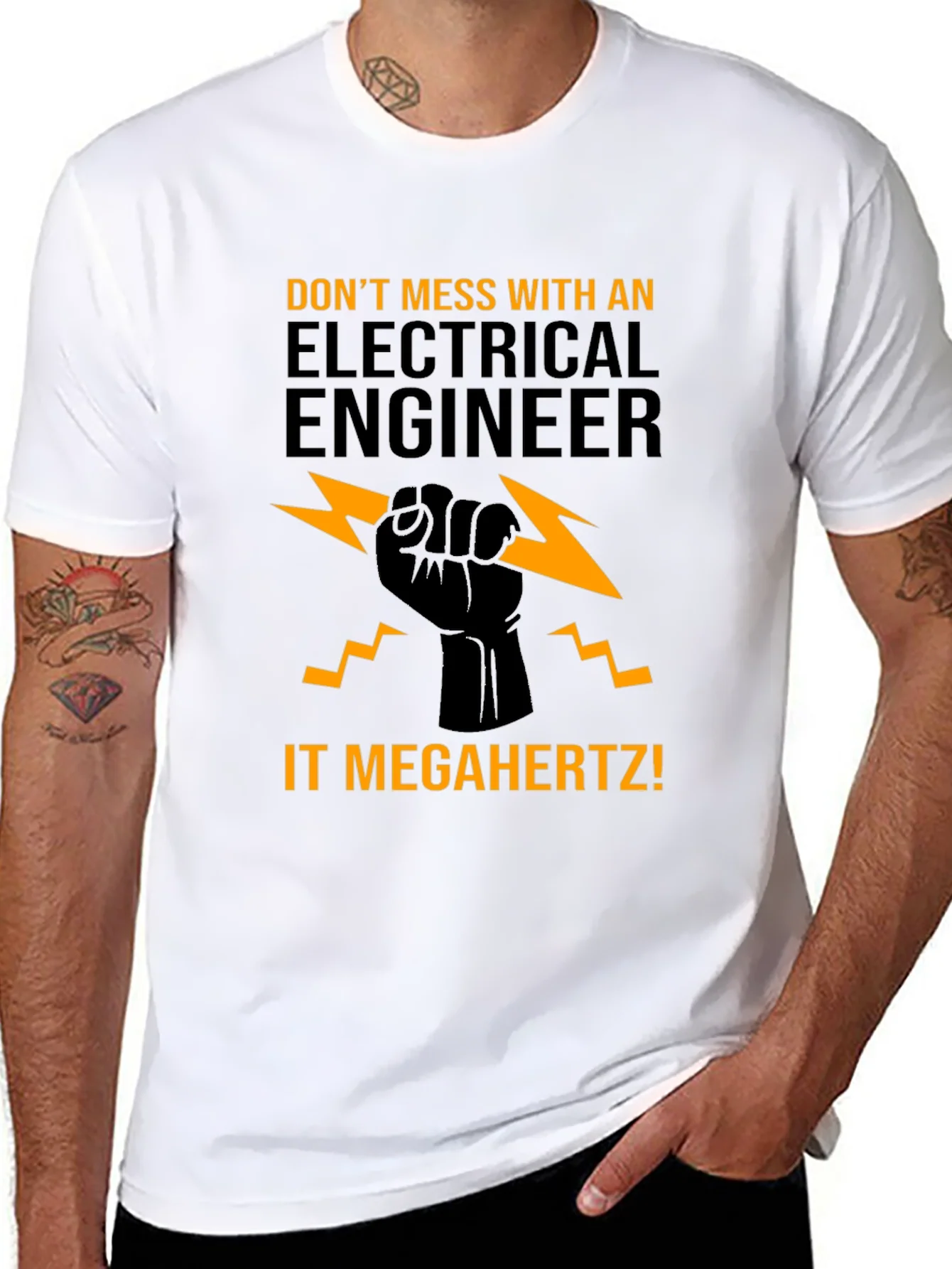 Camiseta Ingeniero El¨¦ctrico: ?Megahertz!
