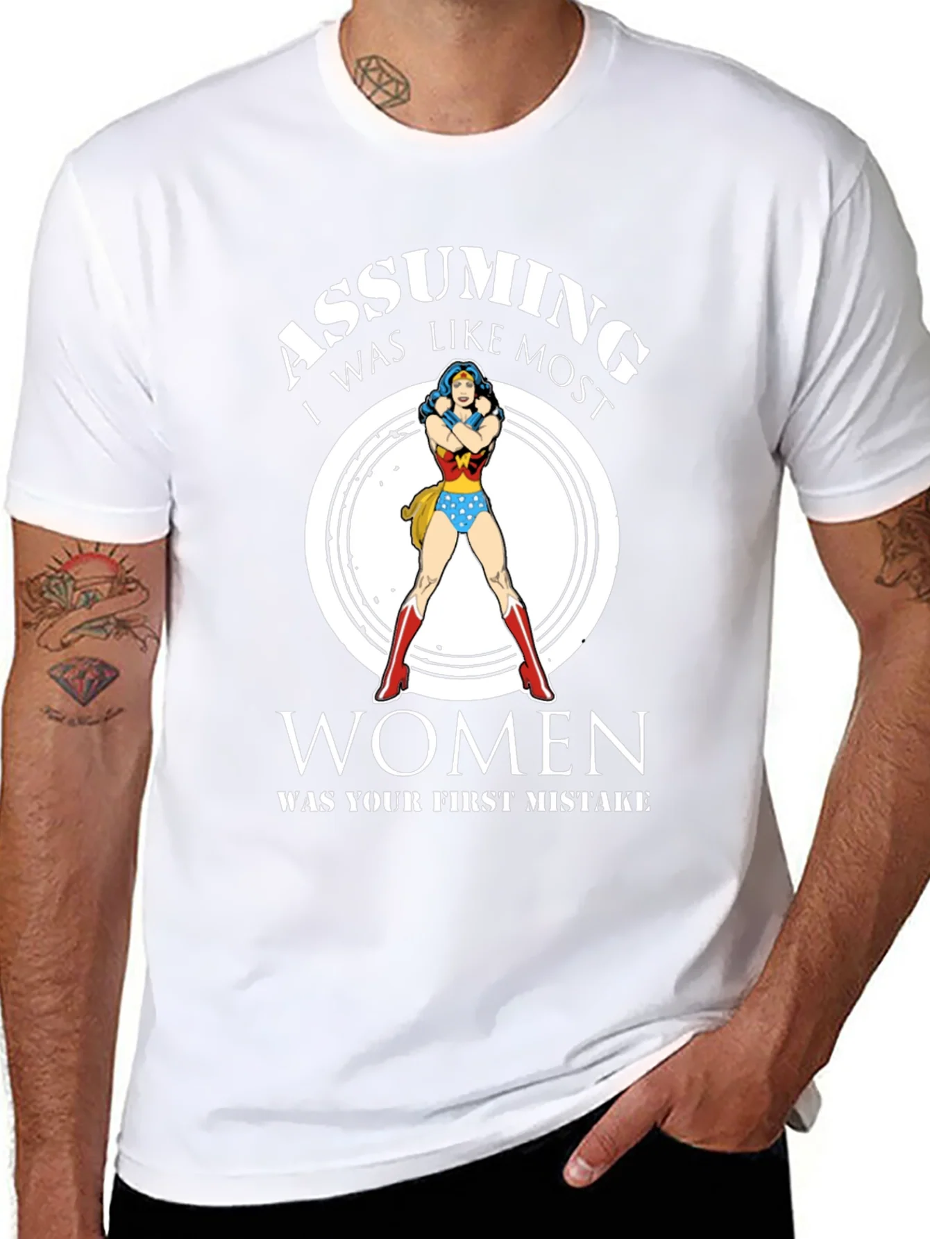 Camiseta Negra Mujer Maravilla: Asumiendo Error