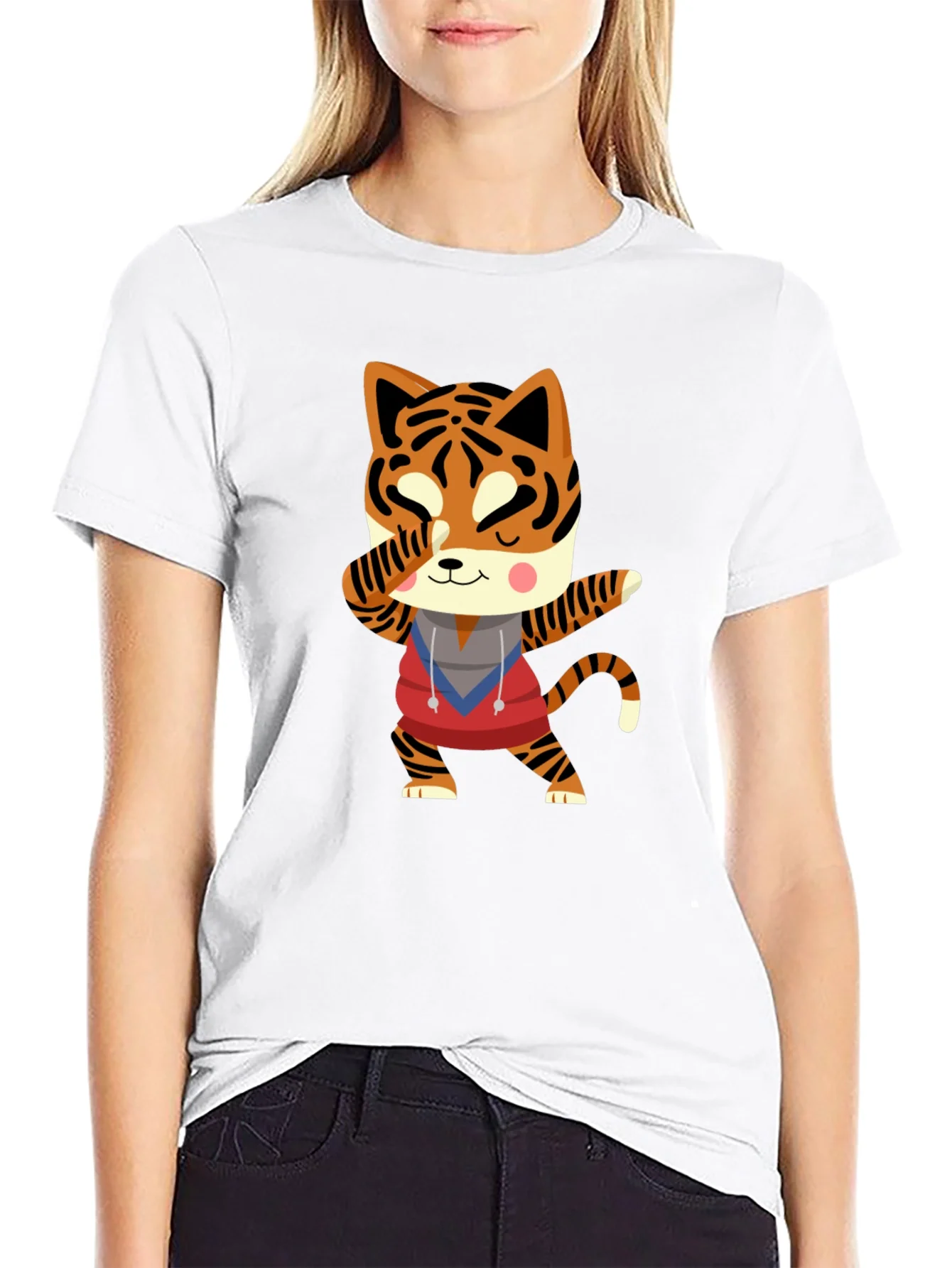 Camiseta Negra con Tigre Kawaii