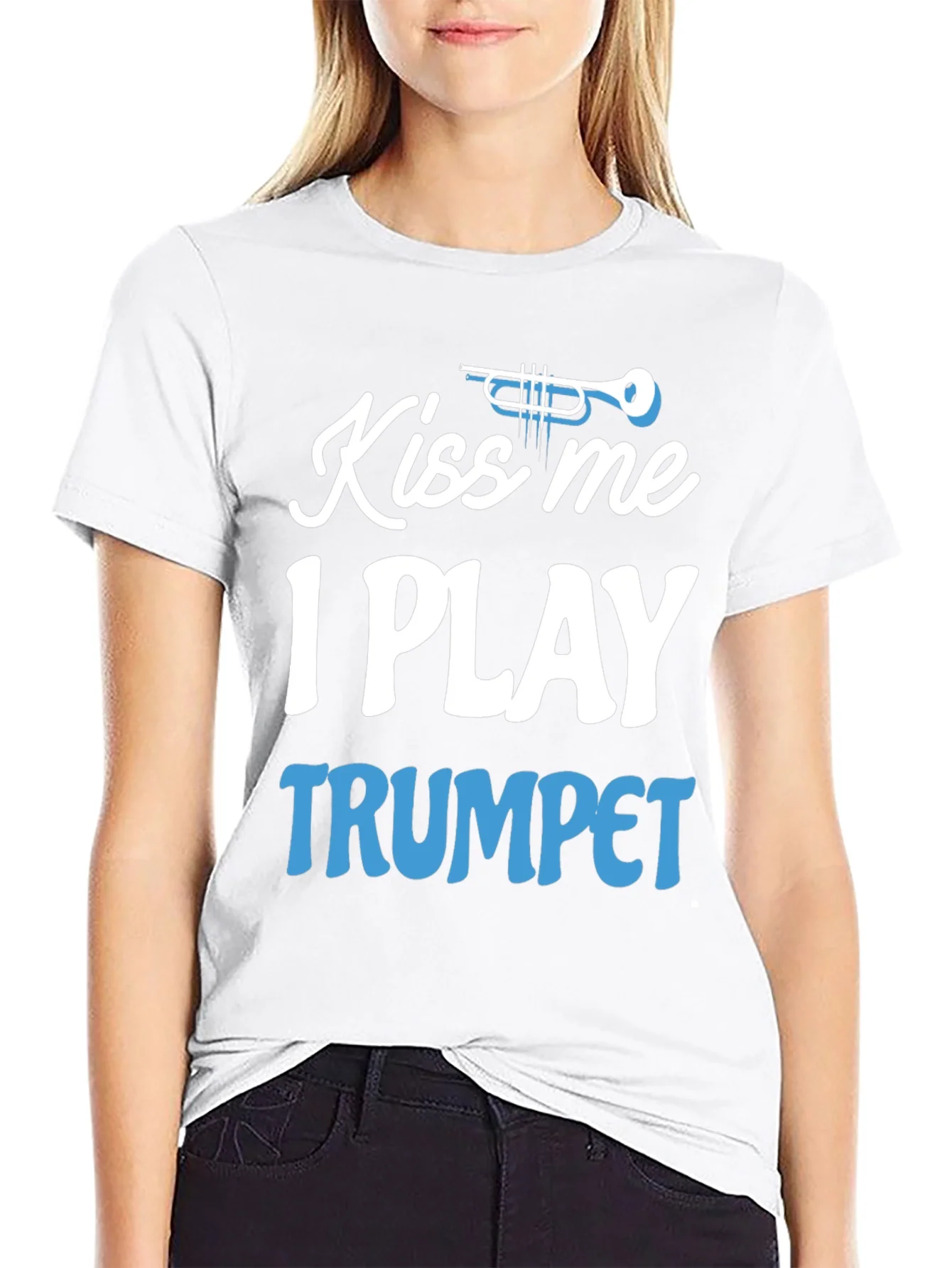 Camiseta Negra Kiss Me I Play Trumpet