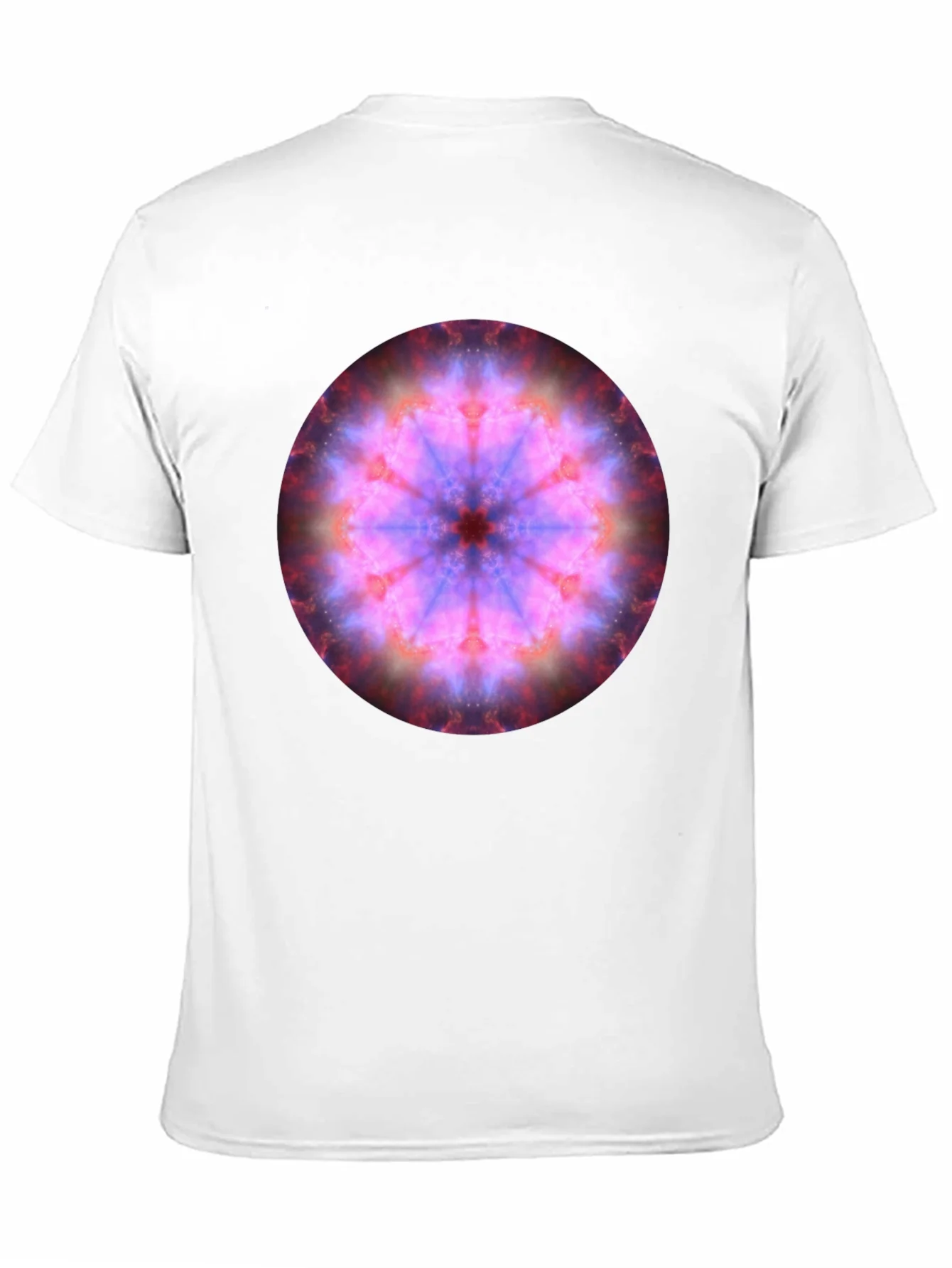 Camiseta Negra con Dise?o Mandala C¨®smica