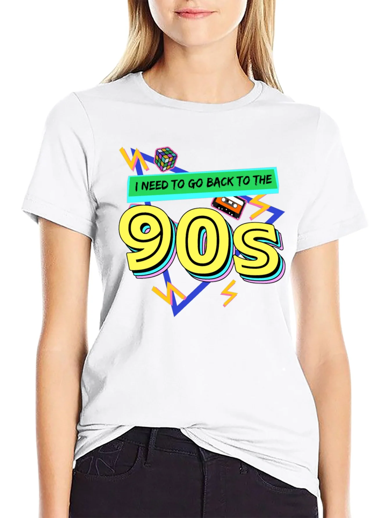 Camiseta Negra con Dise?o Retro de los 90