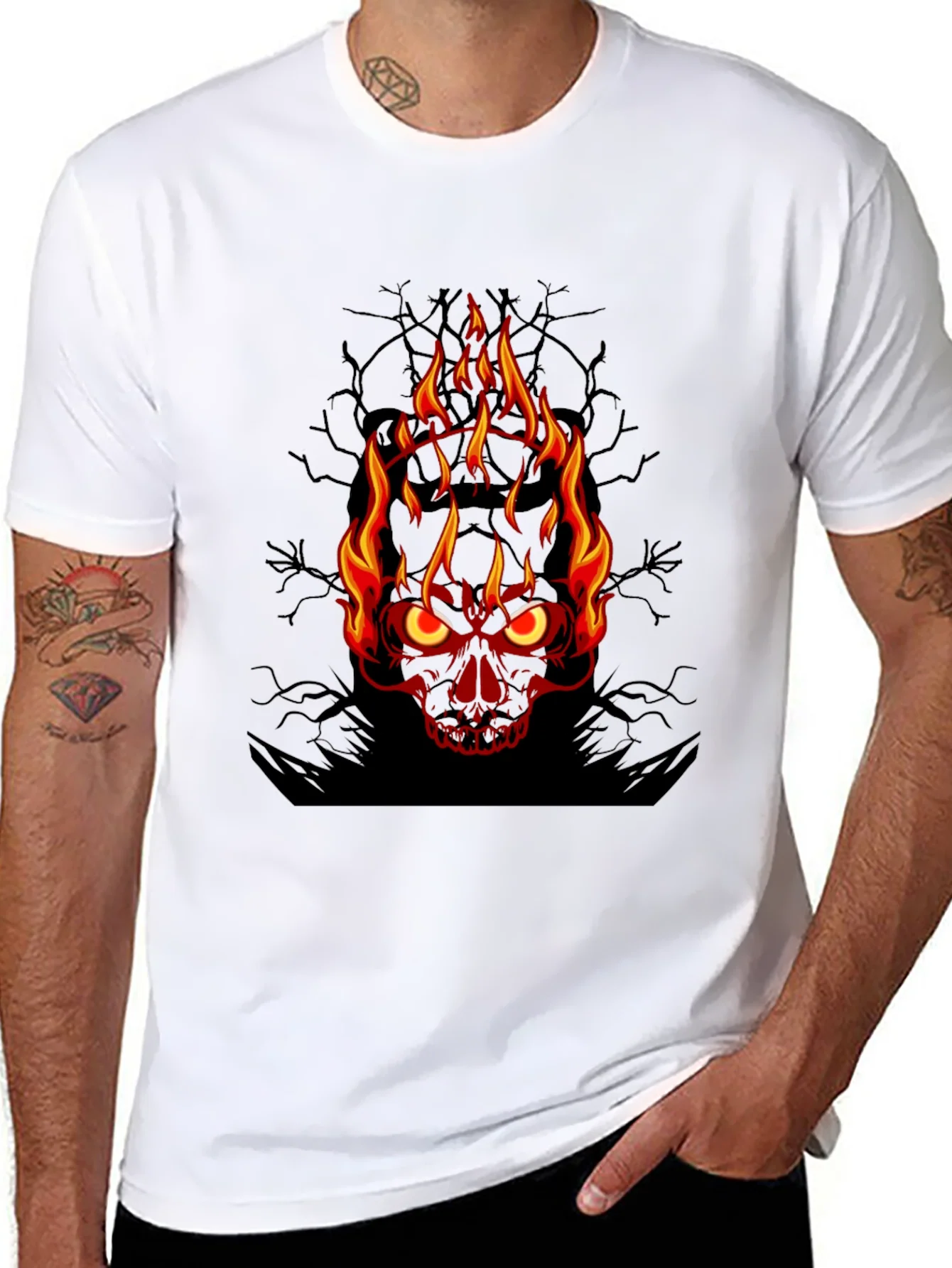 Camiseta Negra con Calavera en Llamas para Hombre
