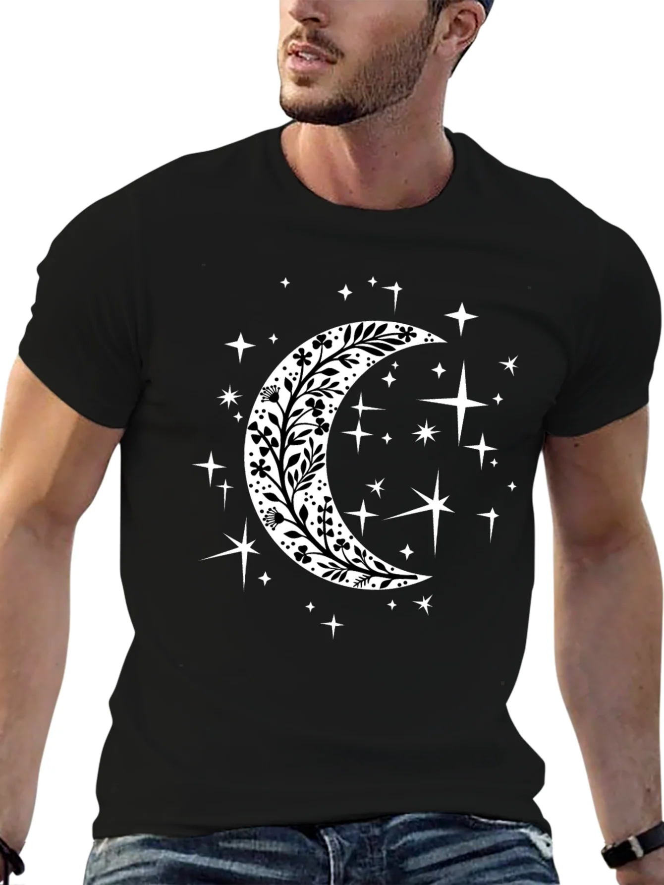 Camiseta Negra con Luna Floral y Estrellas