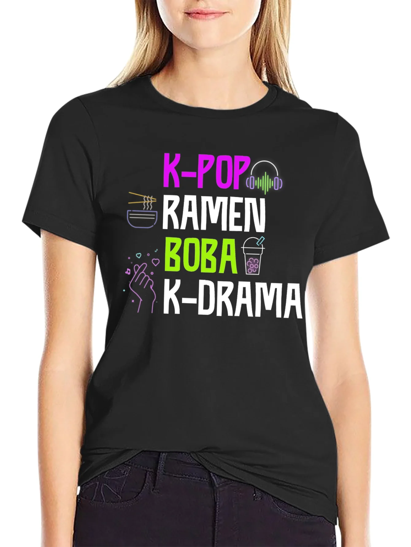 Camiseta K-Pop Ramen Boba K-Drama Negra Casual