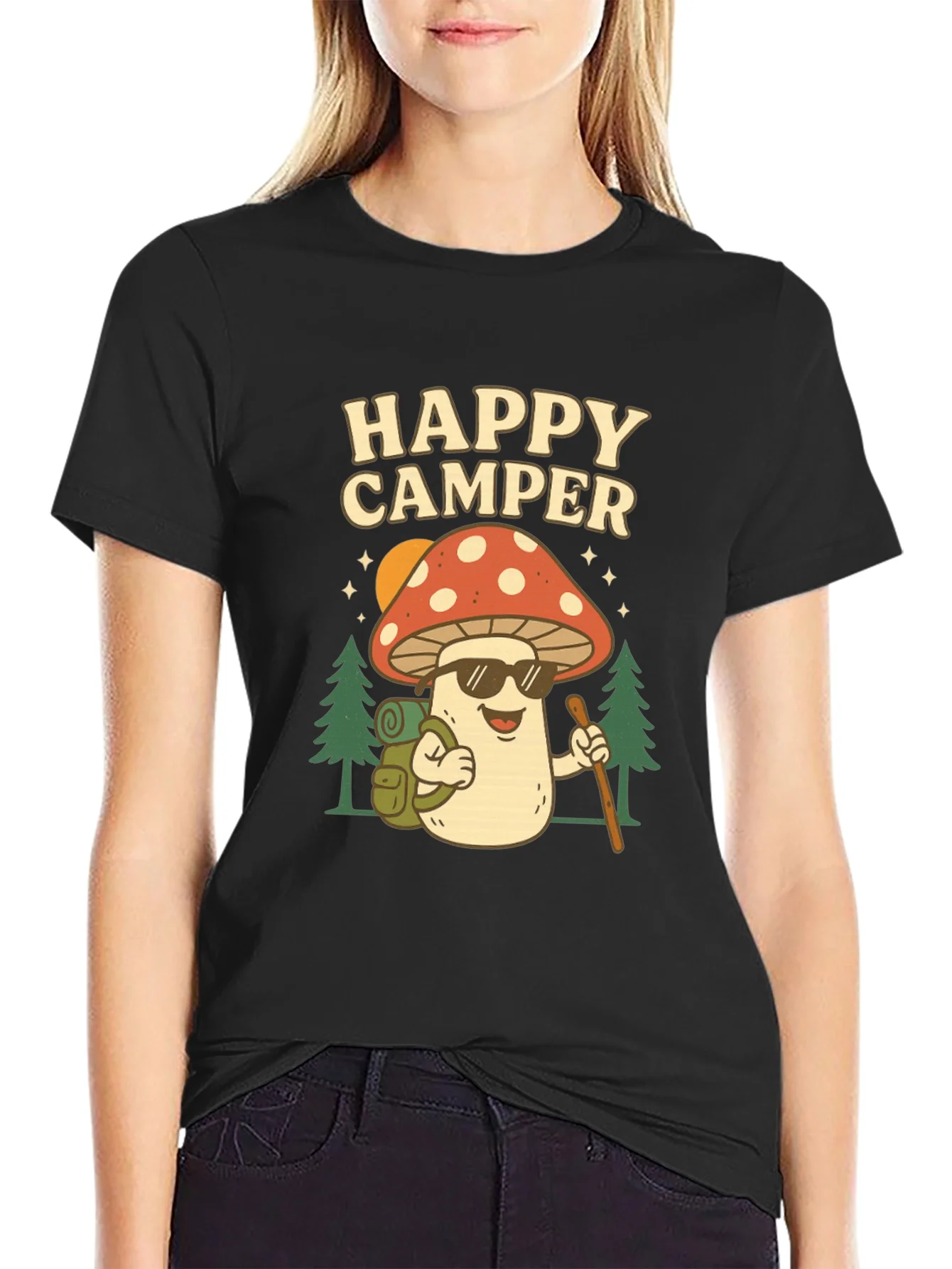 Camiseta Negra con Dise?o de Hongo Viajero