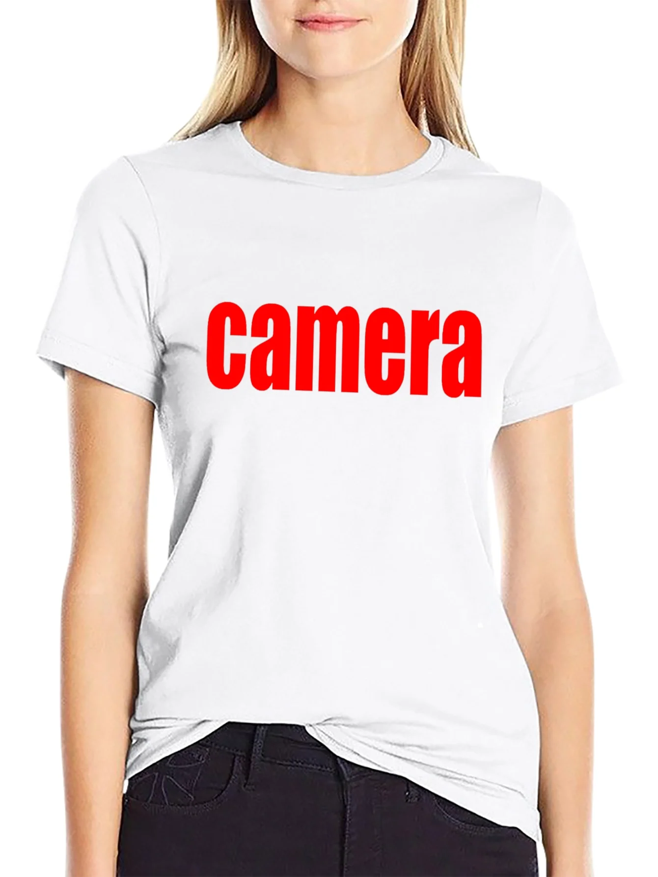 Camiseta Negra Camera en Rojo
